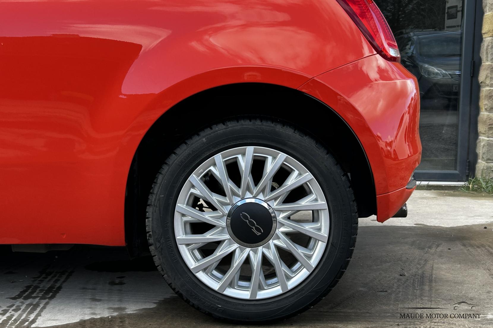 Fiat 500 1.0 MHEV Dolcevita Hatchback 3dr Petrol Manual Euro 6 (s/s) (70 bhp)