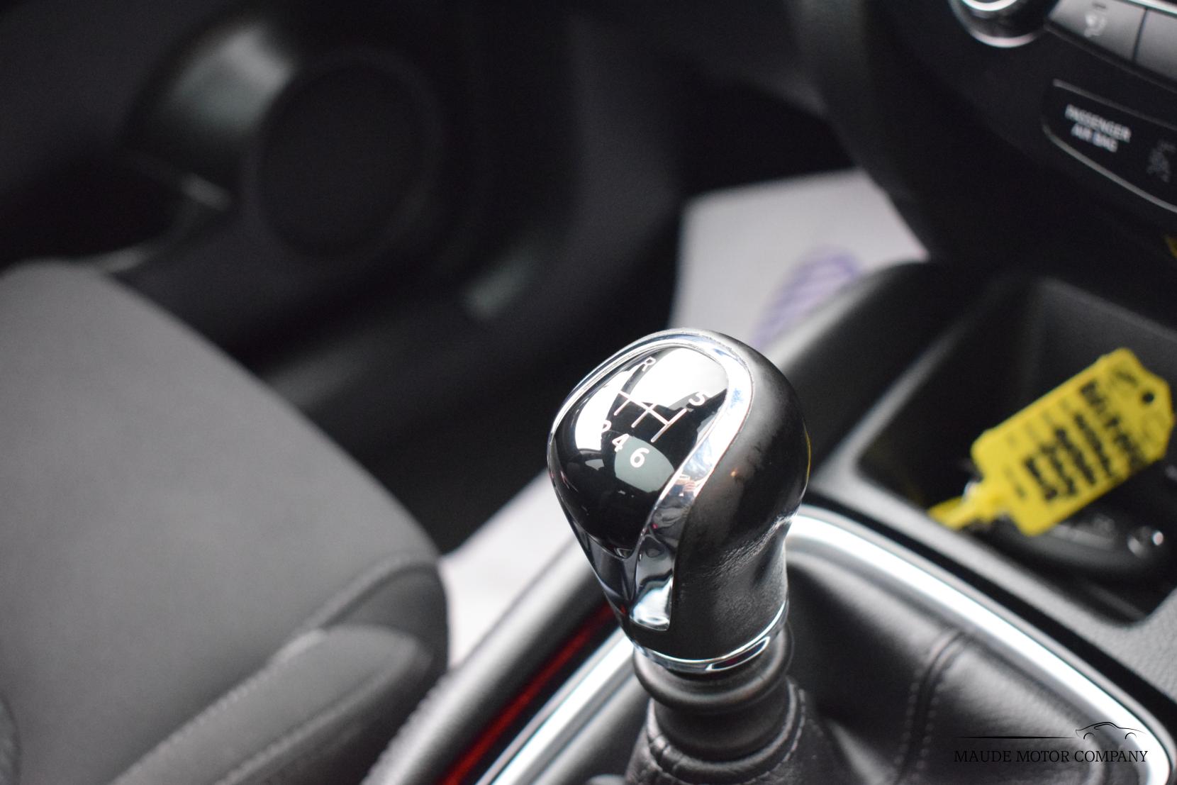 Nissan Qashqai 1.2 DIG-T N-Connecta SUV 5dr Petrol Manual Euro 6 (s/s) (115 ps)