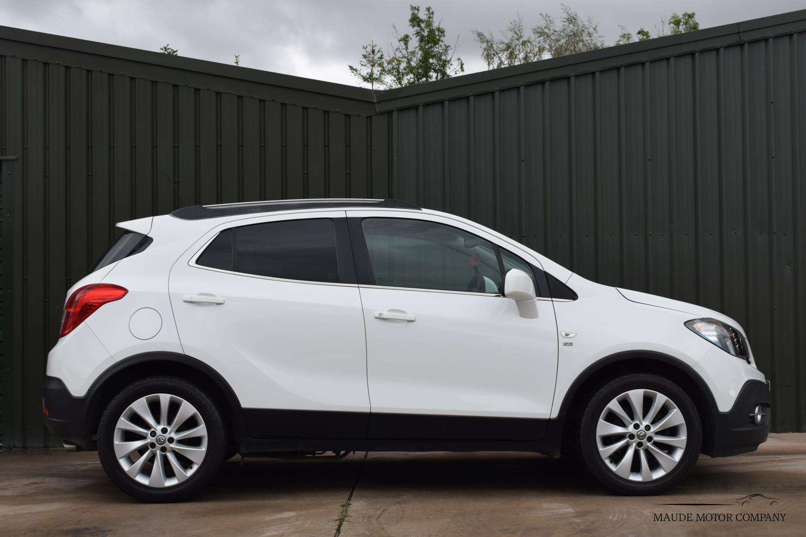Vauxhall Mokka 1.6 CDTi SE SUV 5dr Diesel Manual 2WD Euro 6 (s/s) (110 ps)