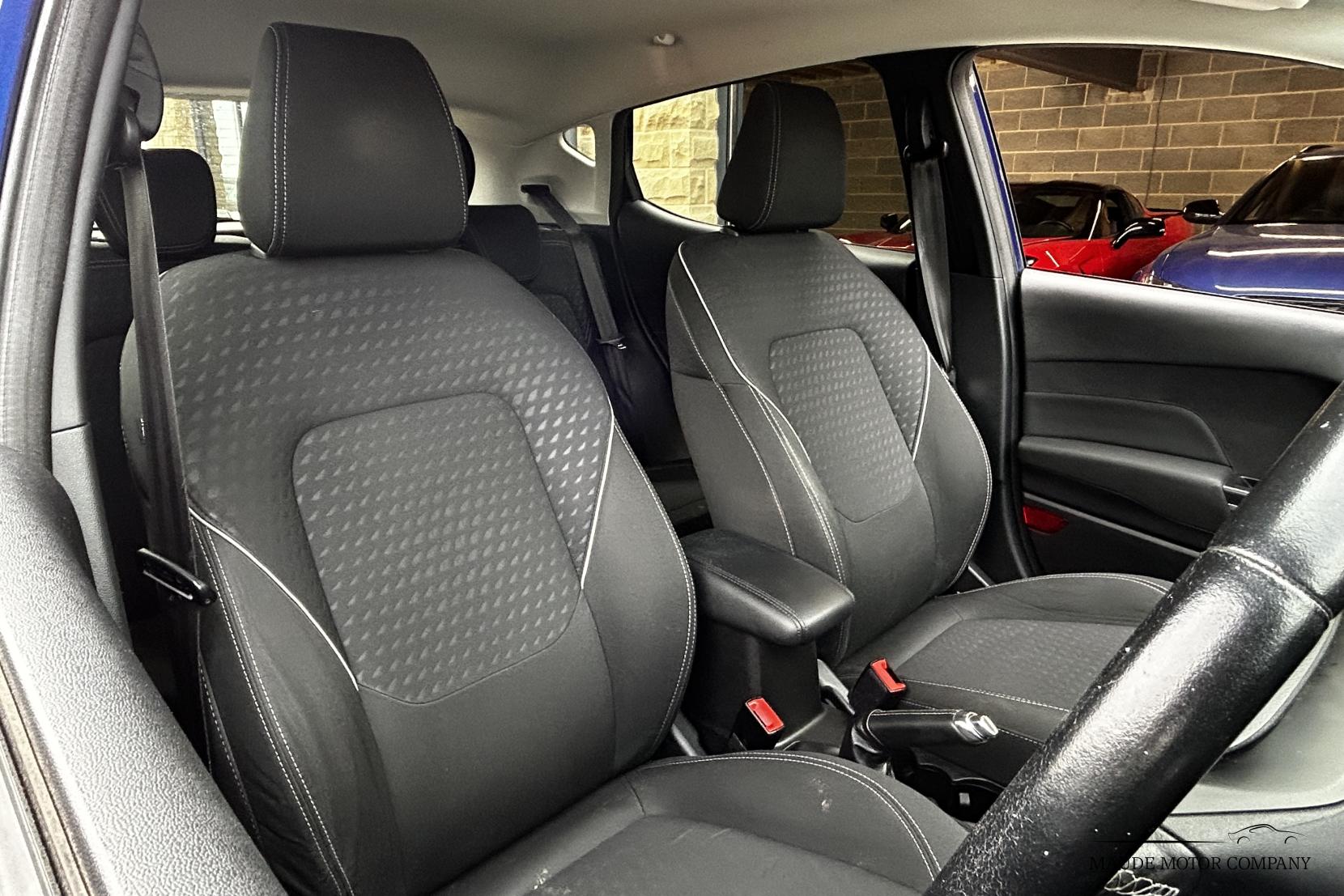 Ford Fiesta 1.0T EcoBoost Titanium Hatchback 5dr Petrol Manual Euro 6 (s/s) (100 ps)