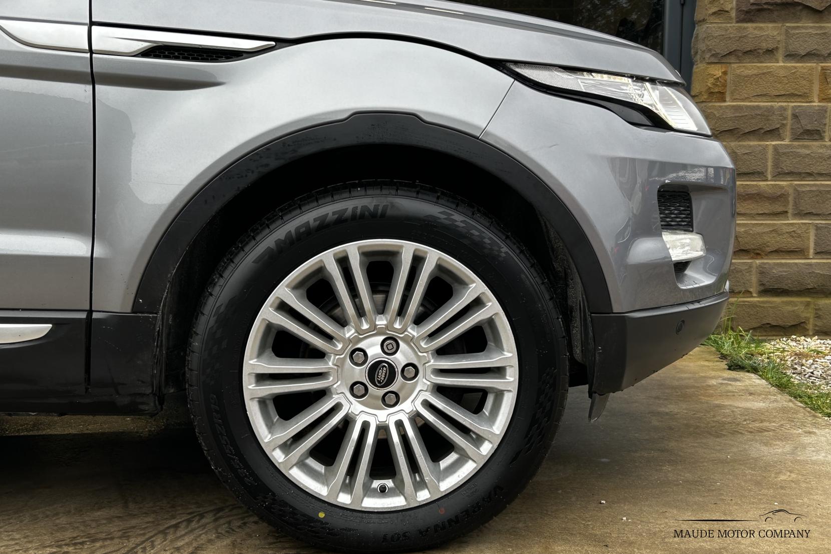 Land Rover Range Rover Evoque 2.2 SD4 Prestige SUV 5dr Diesel Auto 4WD Euro 5 (s/s) (190 ps)