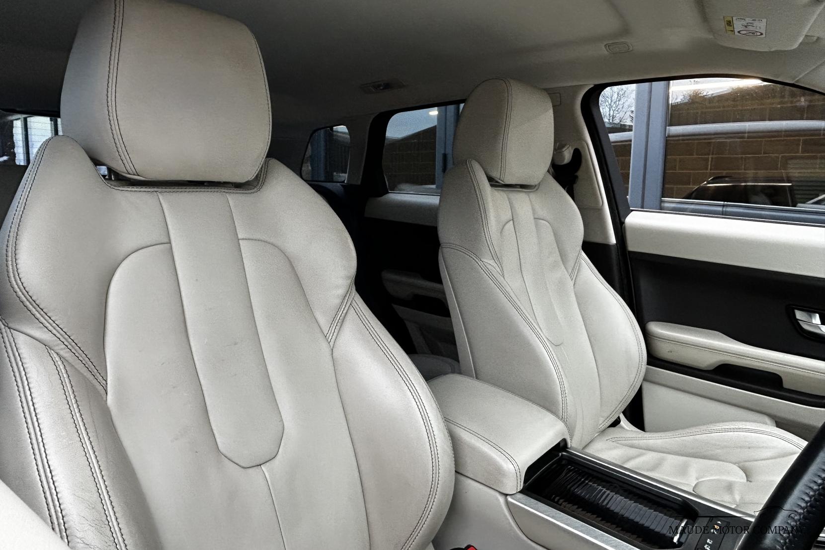 Land Rover Range Rover Evoque 2.2 SD4 Prestige SUV 5dr Diesel Auto 4WD Euro 5 (s/s) (190 ps)