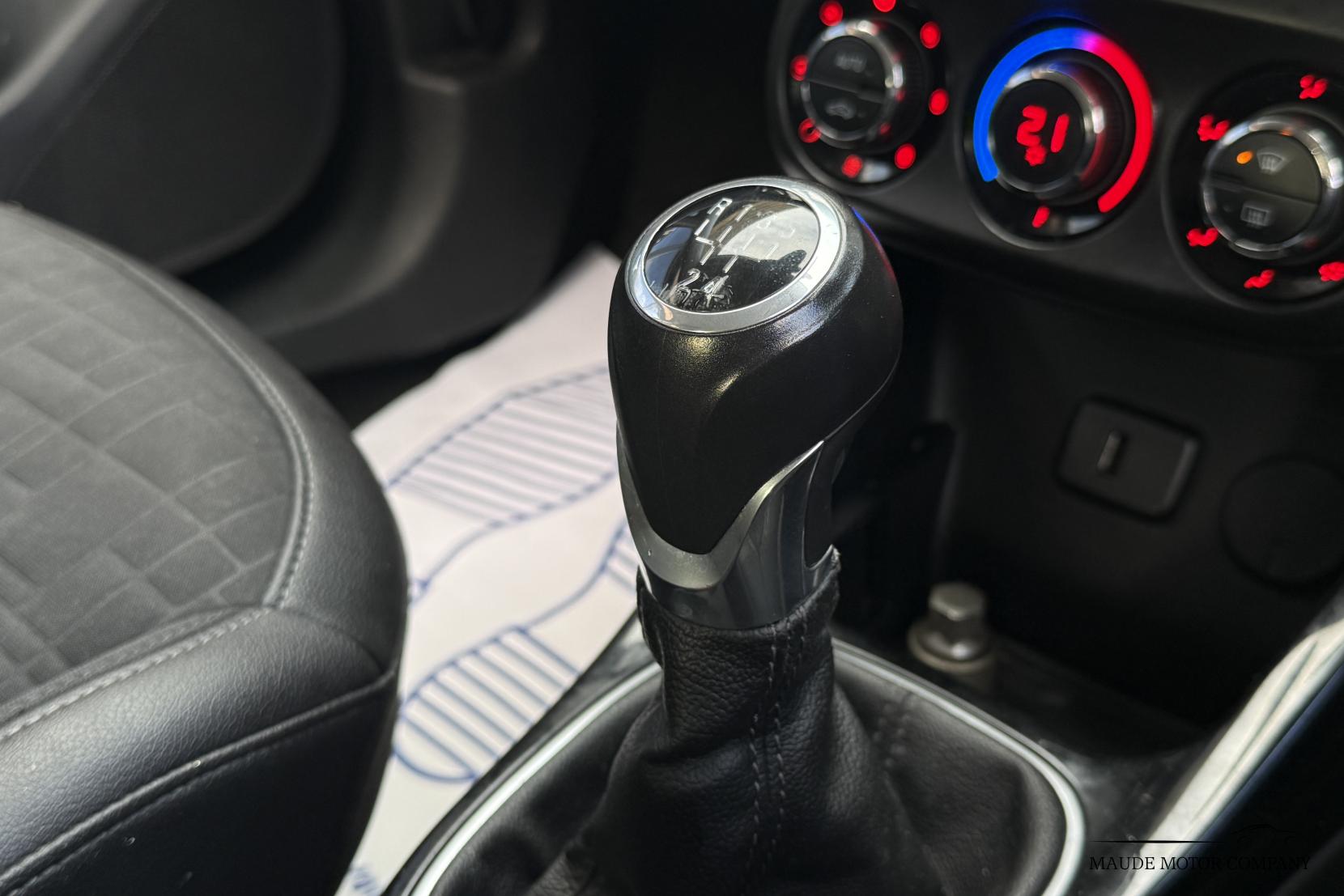 Vauxhall Corsa 1.4i ecoFLEX Elite Hatchback 5dr Petrol Manual Euro 6 (90 ps)