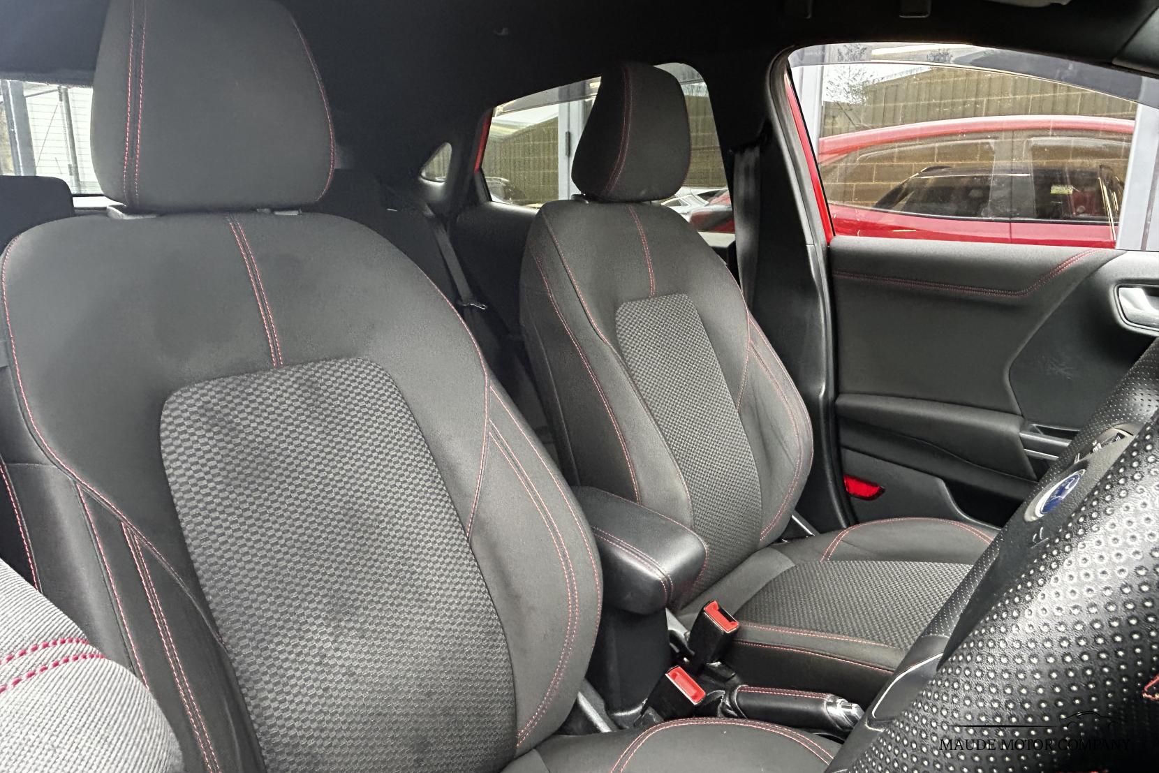 Ford Puma 1.0T EcoBoost MHEV ST-Line SUV 5dr Petrol Manual Euro 6 (s/s) (155 ps)