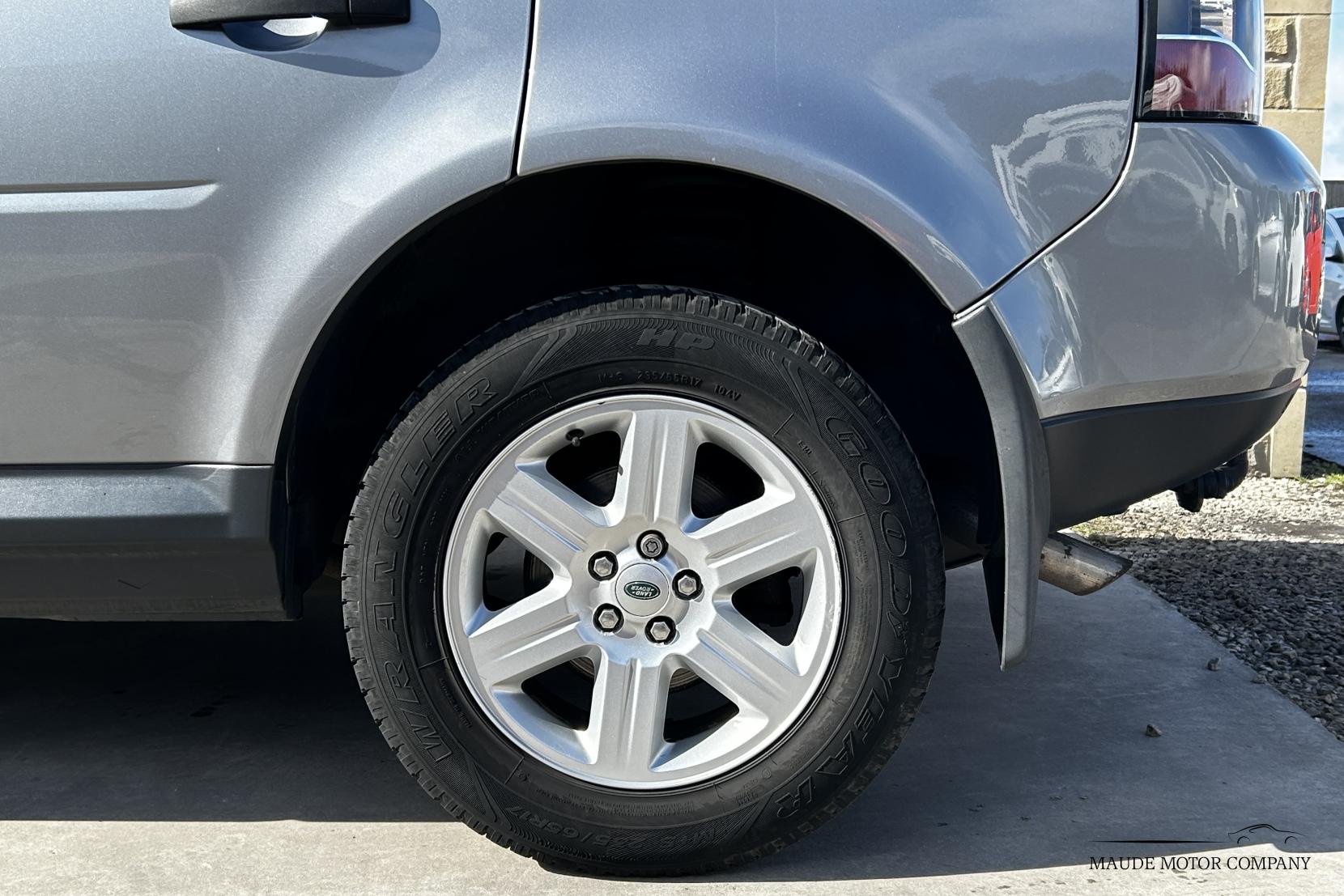 Land Rover Freelander 2 2.2 TD4 GS SUV 5dr Diesel Manual 4WD Euro 5 (s/s) (150 ps)