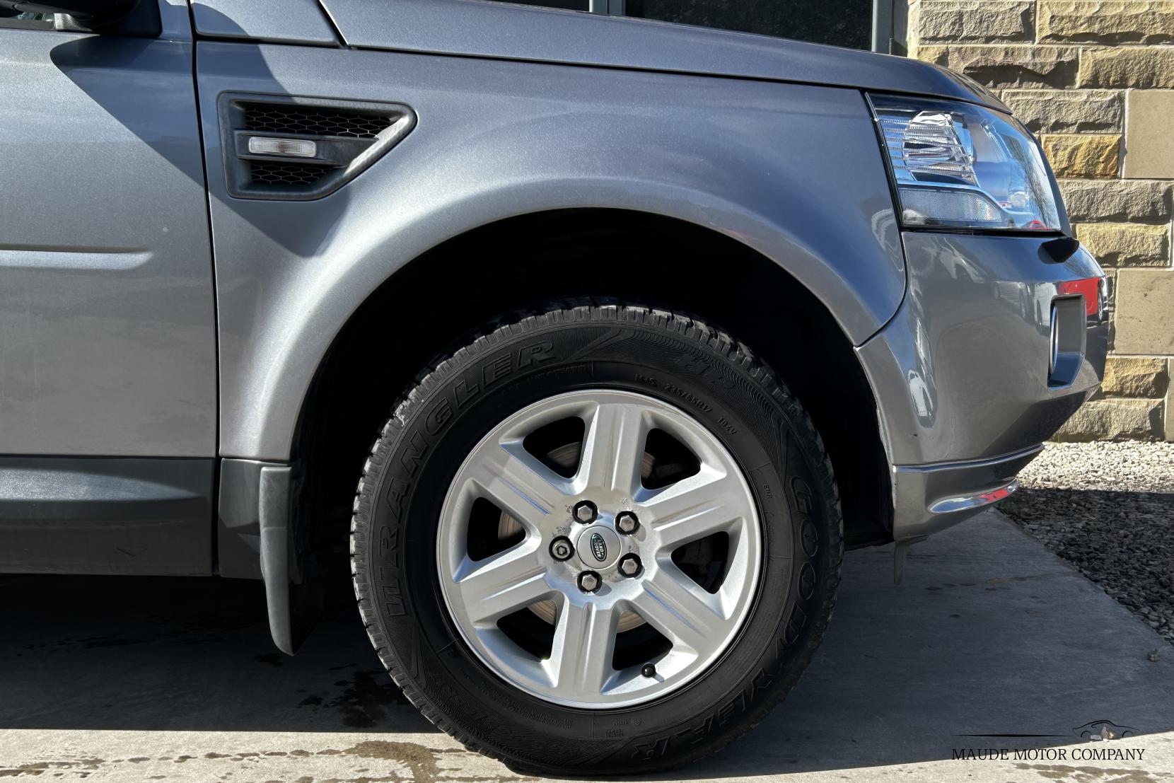 Land Rover Freelander 2 2.2 TD4 GS SUV 5dr Diesel Manual 4WD Euro 5 (s/s) (150 ps)