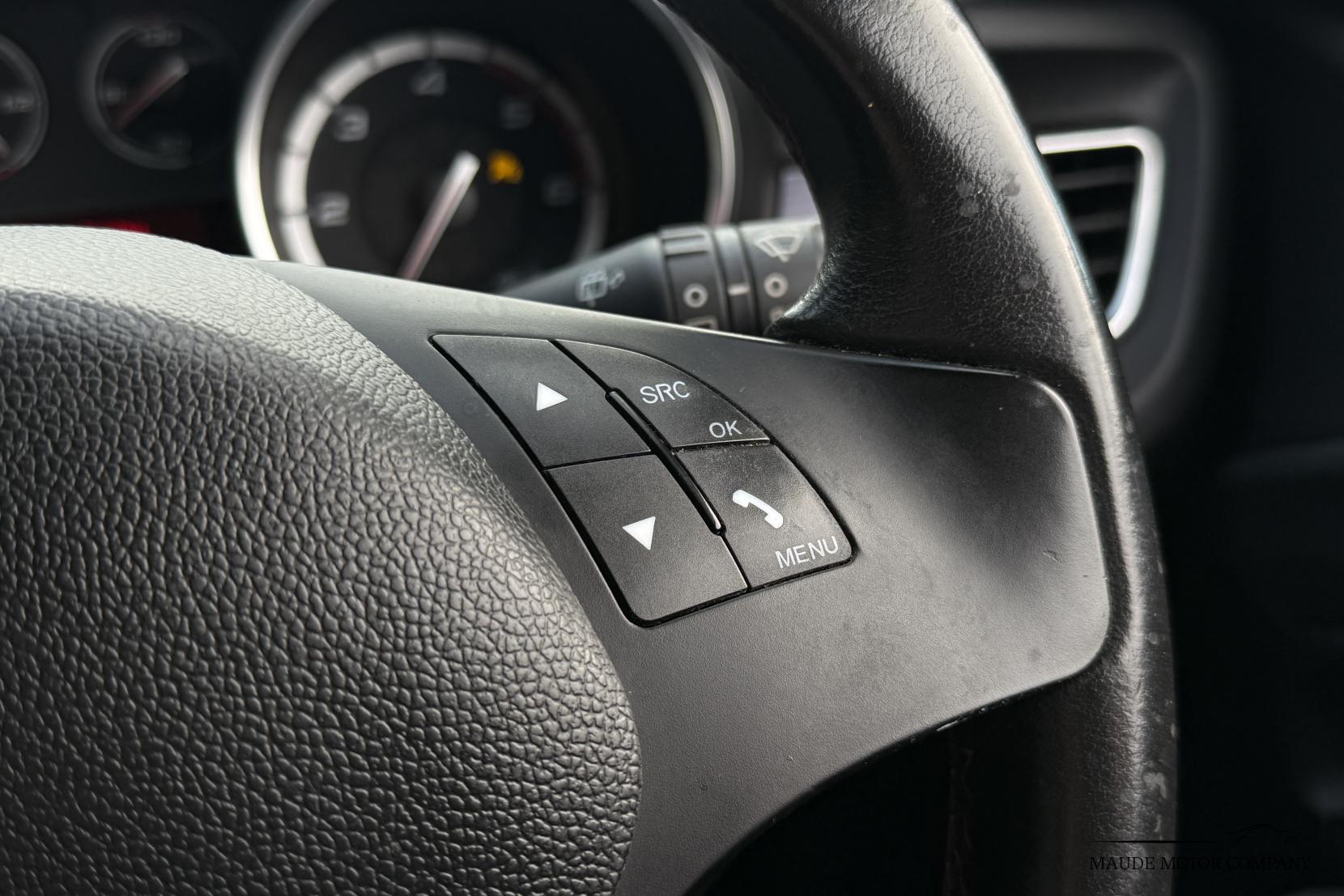 Alfa Romeo Giulietta 2.0 JTDM-2 Veloce Hatchback 5dr Diesel Manual Euro 5 (s/s) (140 bhp)