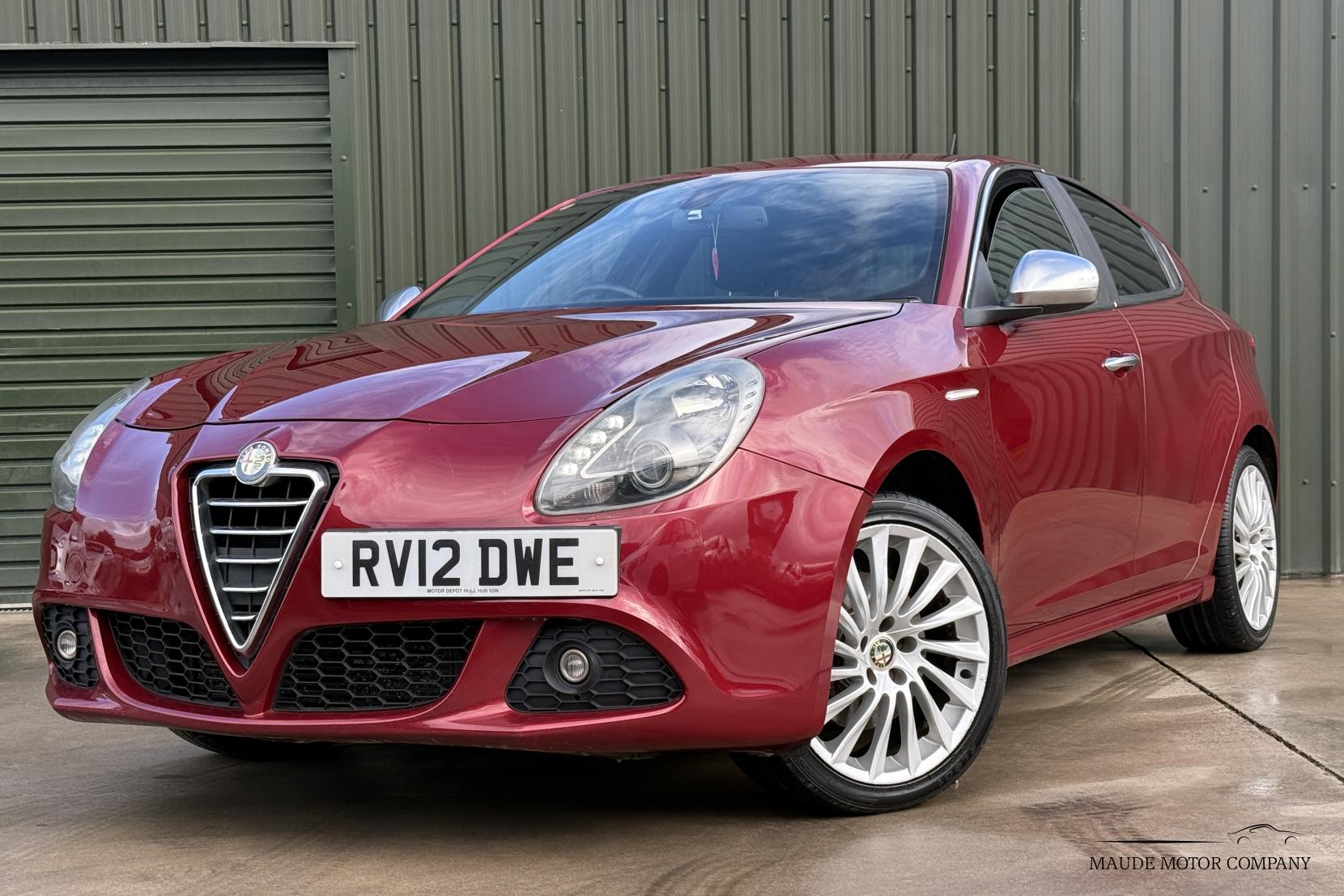 Alfa Romeo Giulietta 2.0 JTDM-2 Veloce Hatchback 5dr Diesel Manual Euro 5 (s/s) (140 bhp)