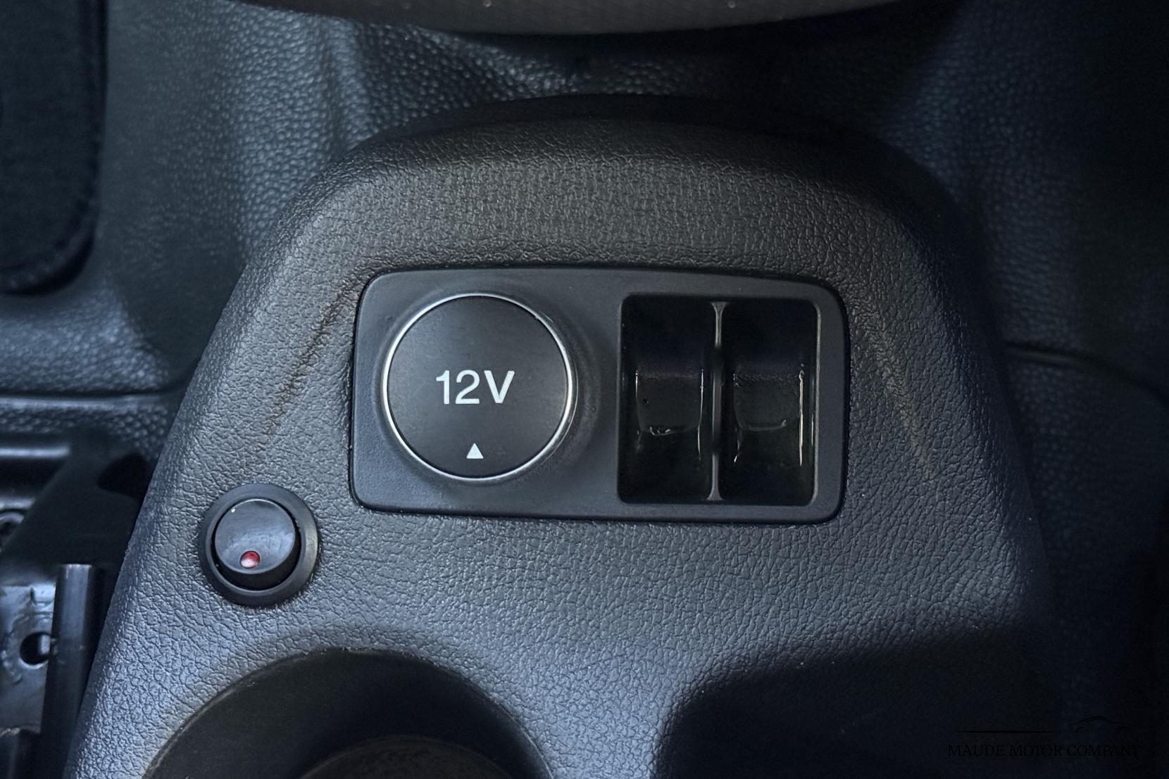 Ford Transit Connect 1.6 TDCi 200 Panel Van 5dr Diesel Manual L1 H1 (127 g/km, 94 bhp)