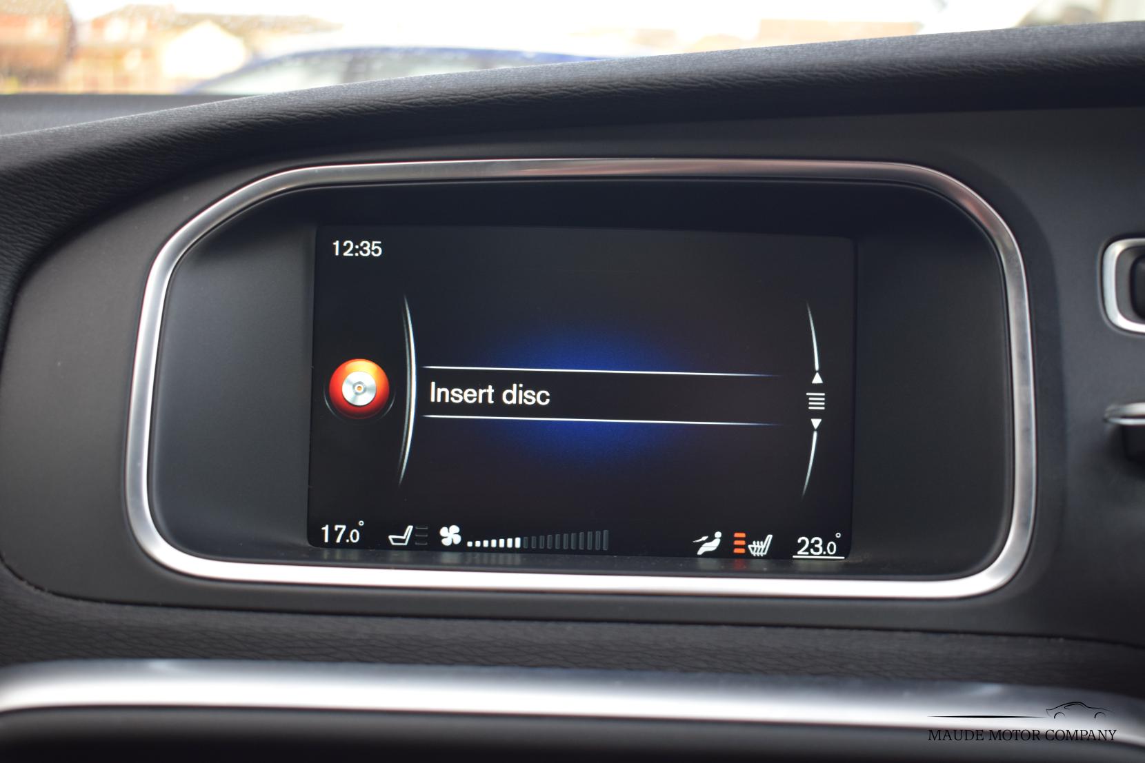 Volvo V40 1.6 T2 R-Design Nav Hatchback 5dr Petrol Manual Euro 5 (s/s) (120 ps)