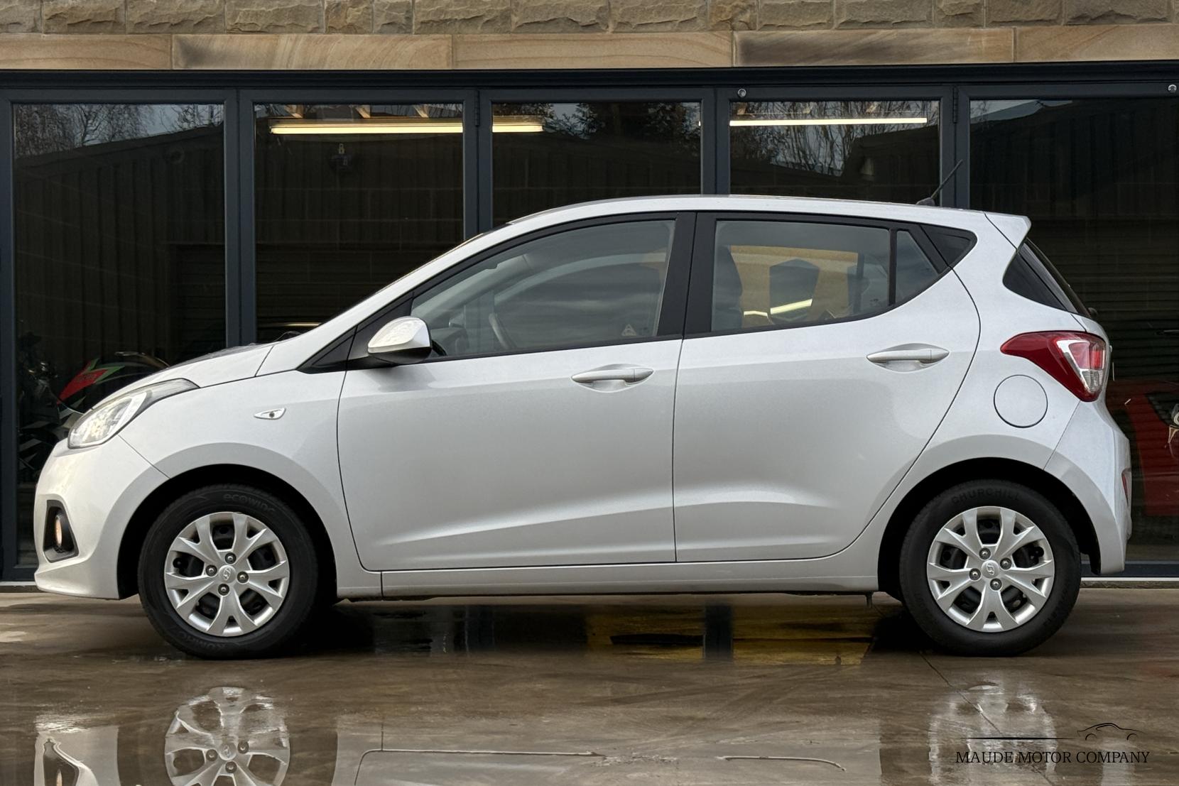 Hyundai i10 1.0 SE Hatchback 5dr Petrol Manual Euro 5 (66 ps)