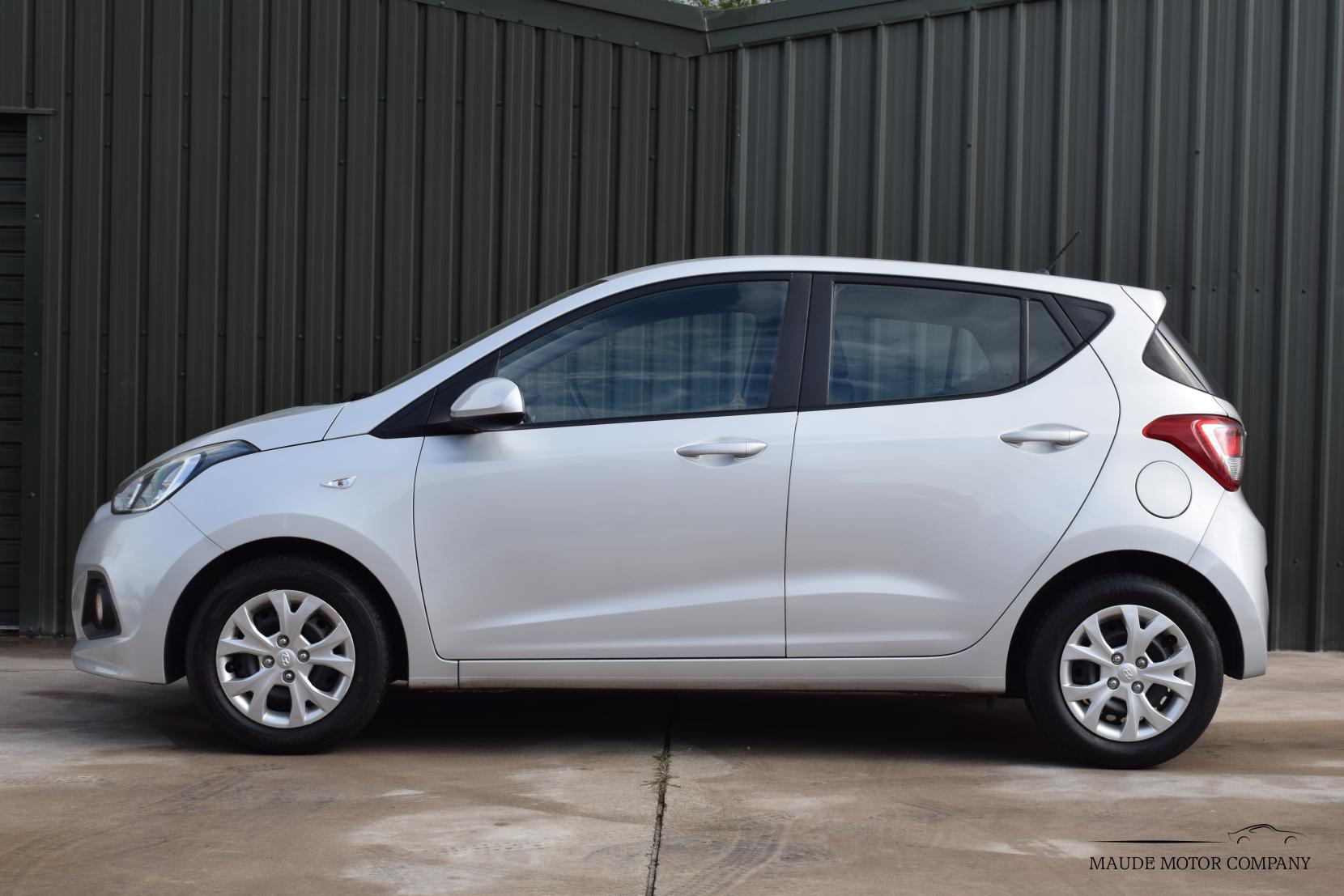 Hyundai i10 1.0 SE Hatchback 5dr Petrol Manual Euro 5 (66 ps)