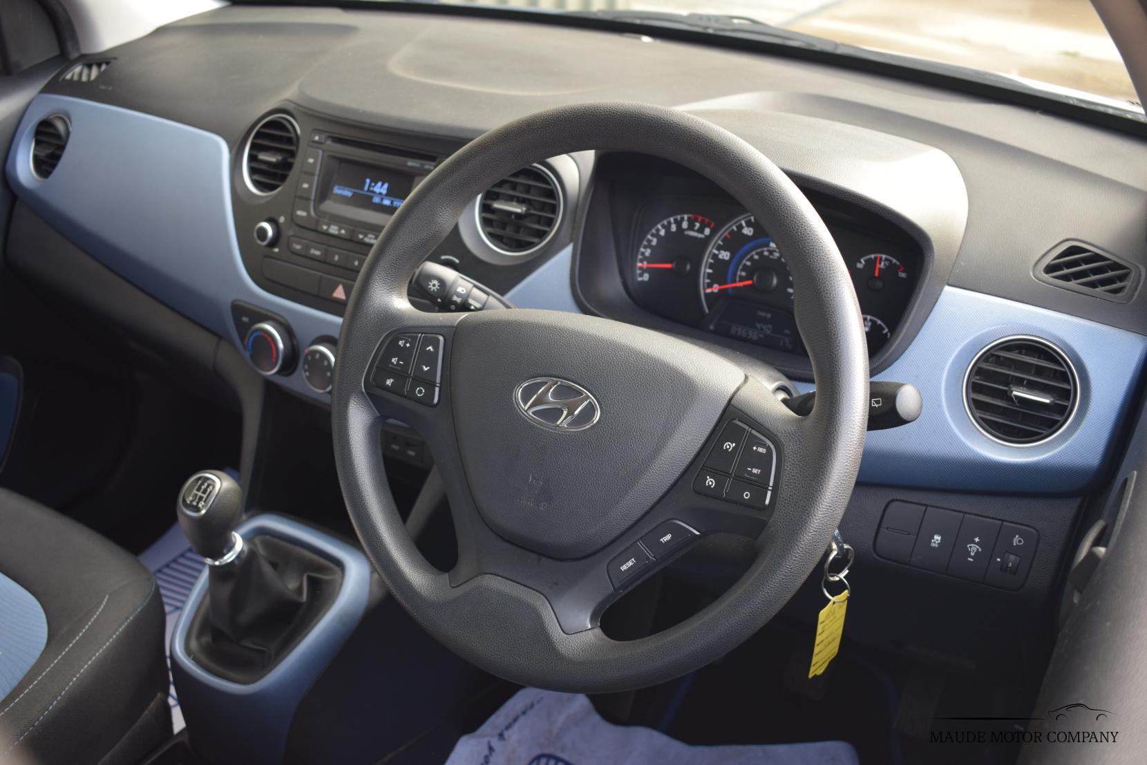 Hyundai i10 1.0 SE Hatchback 5dr Petrol Manual Euro 5 (66 ps)