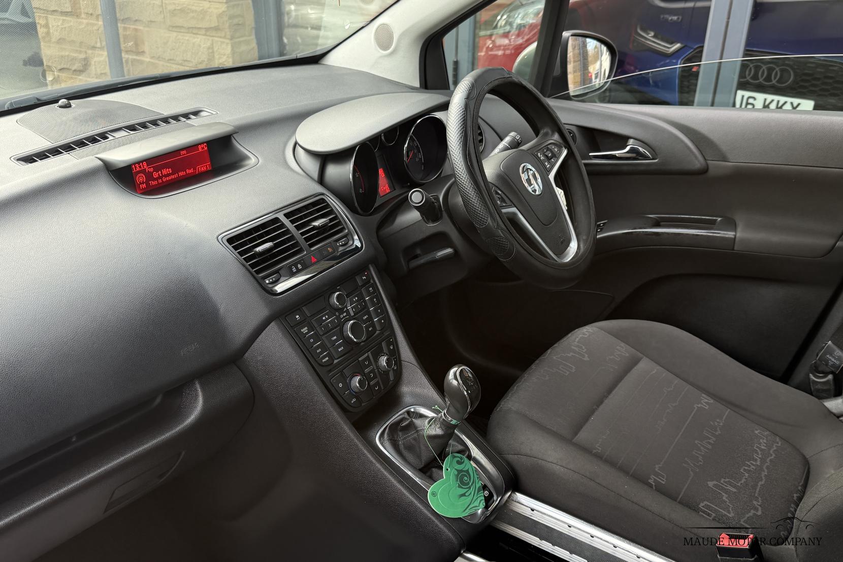 Vauxhall Meriva 1.7 CDTi Exclusiv MPV 5dr Diesel Manual Euro 5 (130 ps)