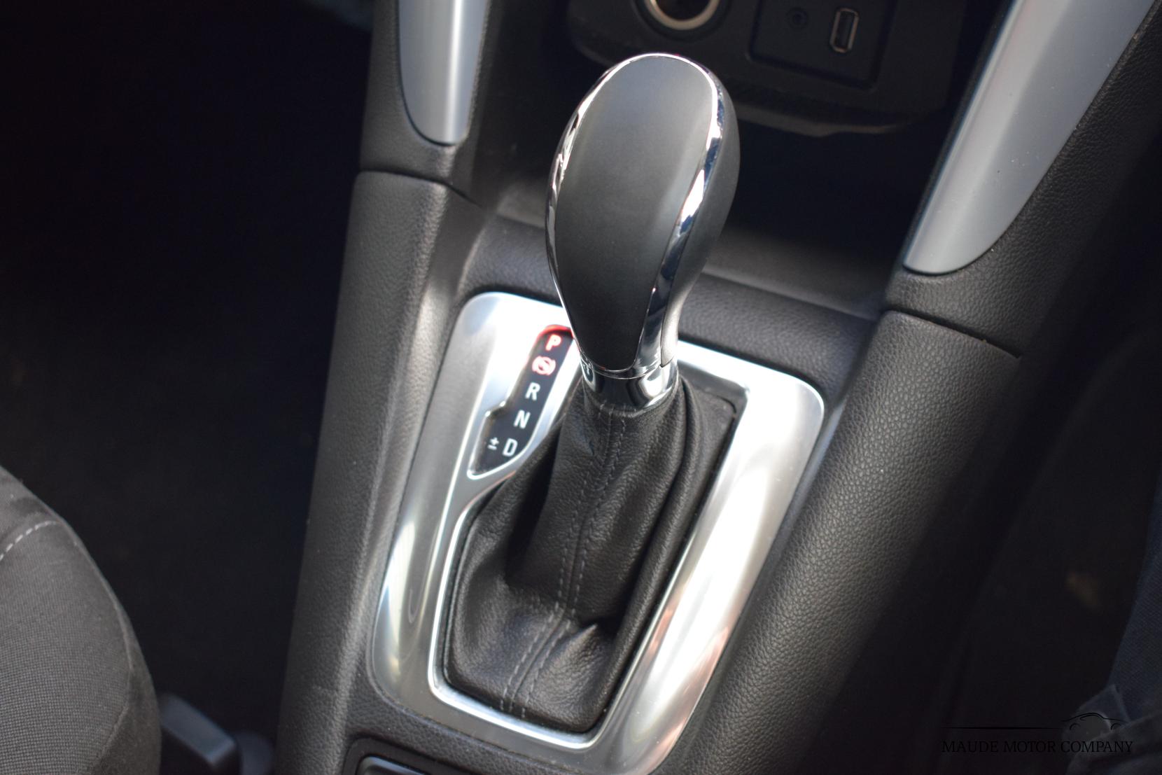 Vauxhall Zafira Tourer 2.0 CDTi Exclusiv MPV 5dr Diesel Auto Euro 5 (165 ps)