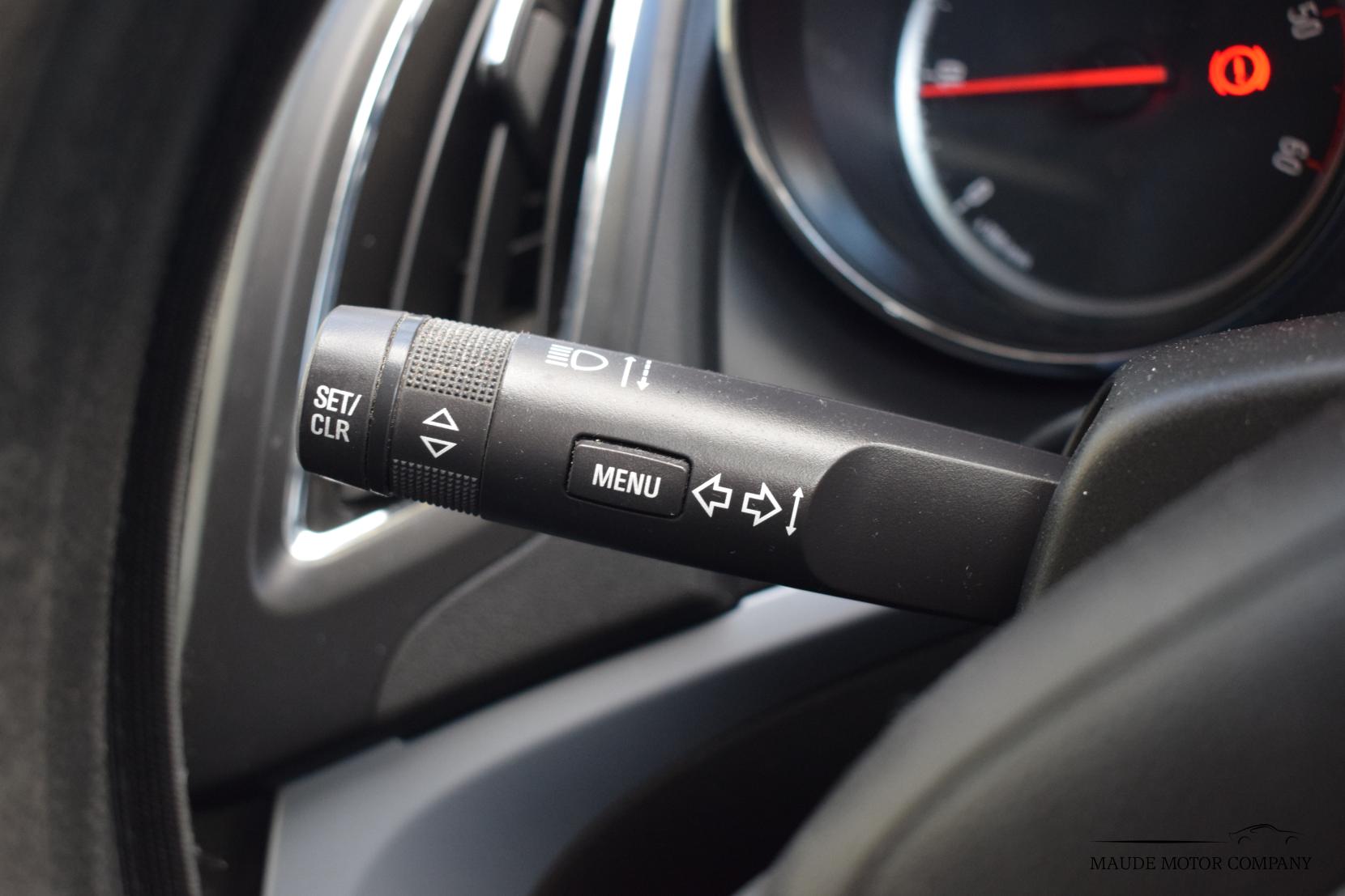 Vauxhall Zafira Tourer 2.0 CDTi Exclusiv MPV 5dr Diesel Auto Euro 5 (165 ps)