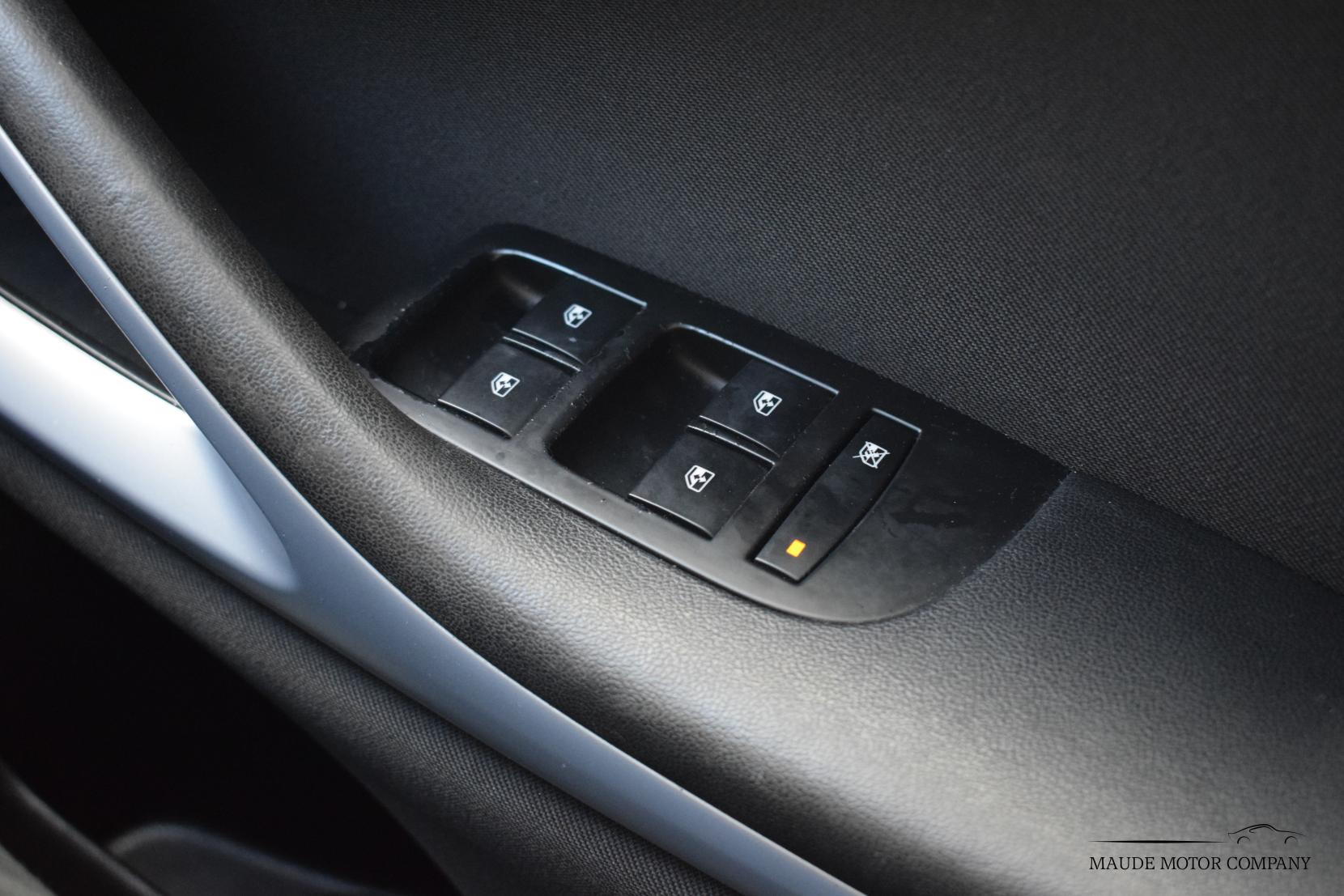 Vauxhall Zafira Tourer 2.0 CDTi Exclusiv MPV 5dr Diesel Auto Euro 5 (165 ps)