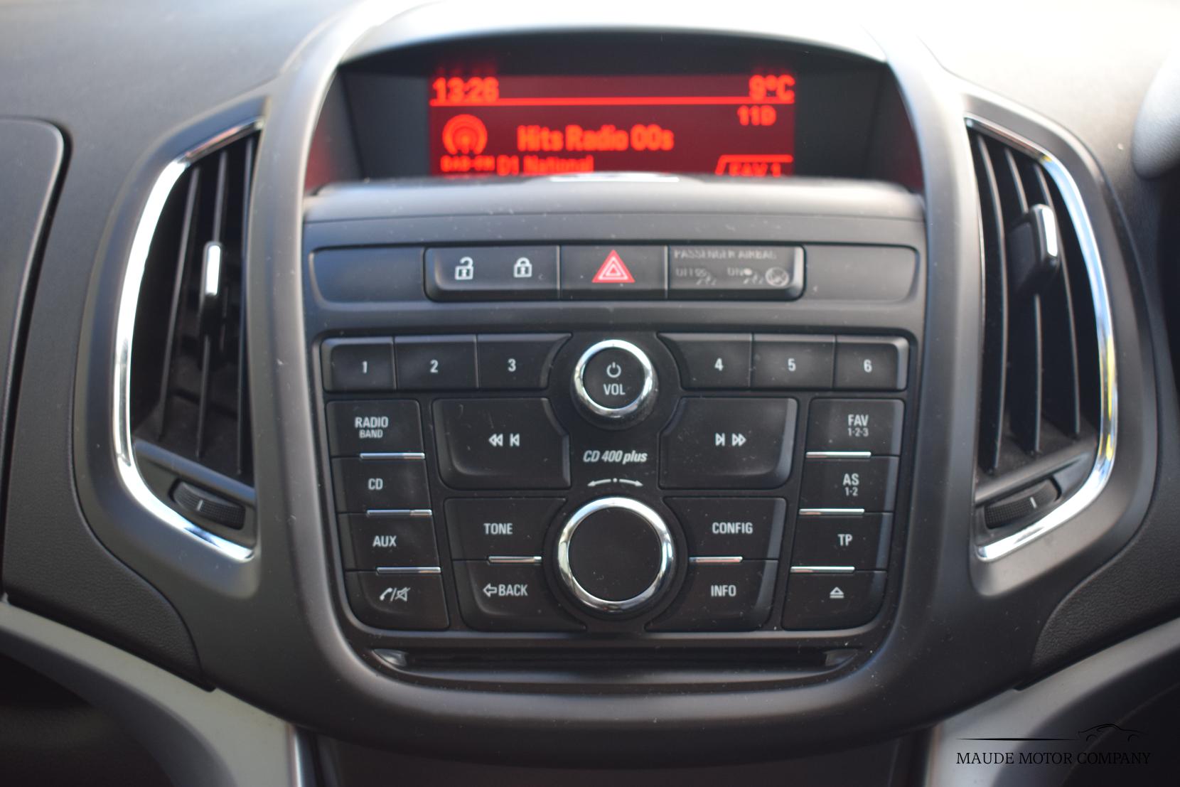 Vauxhall Zafira Tourer 2.0 CDTi Exclusiv MPV 5dr Diesel Auto Euro 5 (165 ps)