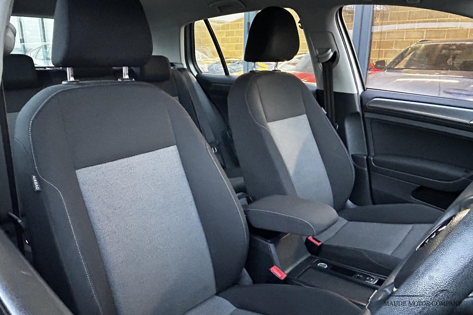 Volkswagen Golf 1.6 TDI BlueMotion Tech S Hatchback 5dr Diesel Manual Euro 5 (s/s) (105 ps)