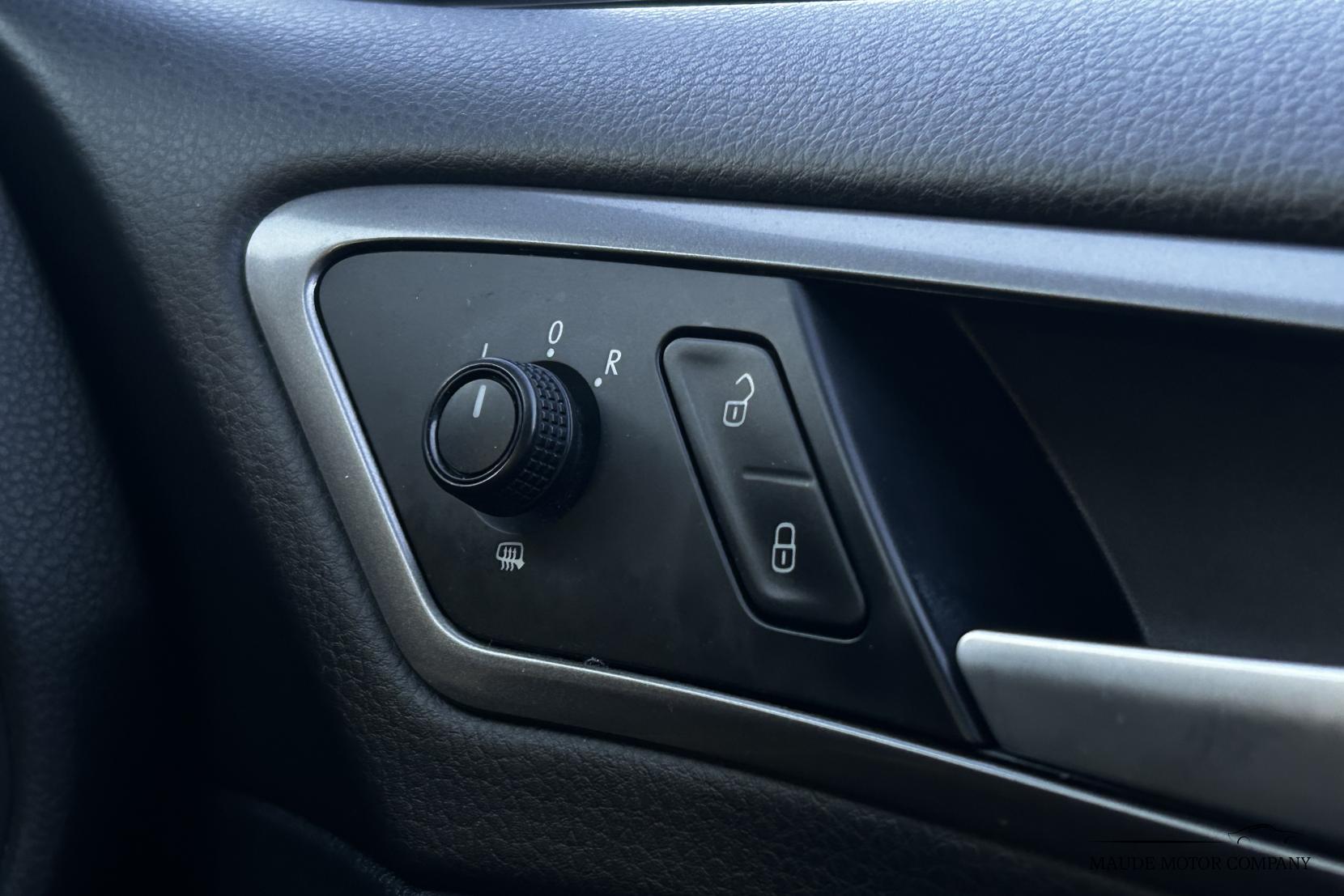 Volkswagen Golf 1.6 TDI BlueMotion Tech S Hatchback 5dr Diesel Manual Euro 5 (s/s) (105 ps)