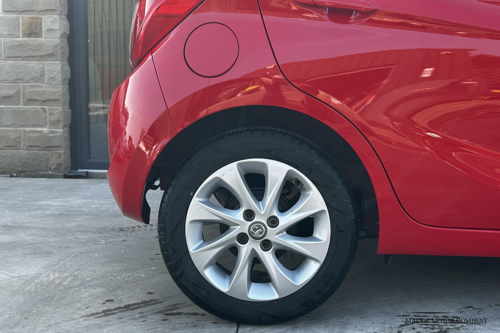 Vauxhall Viva 1.0i SL Hatchback 5dr Petrol Easytronic Euro 6 (75 ps)