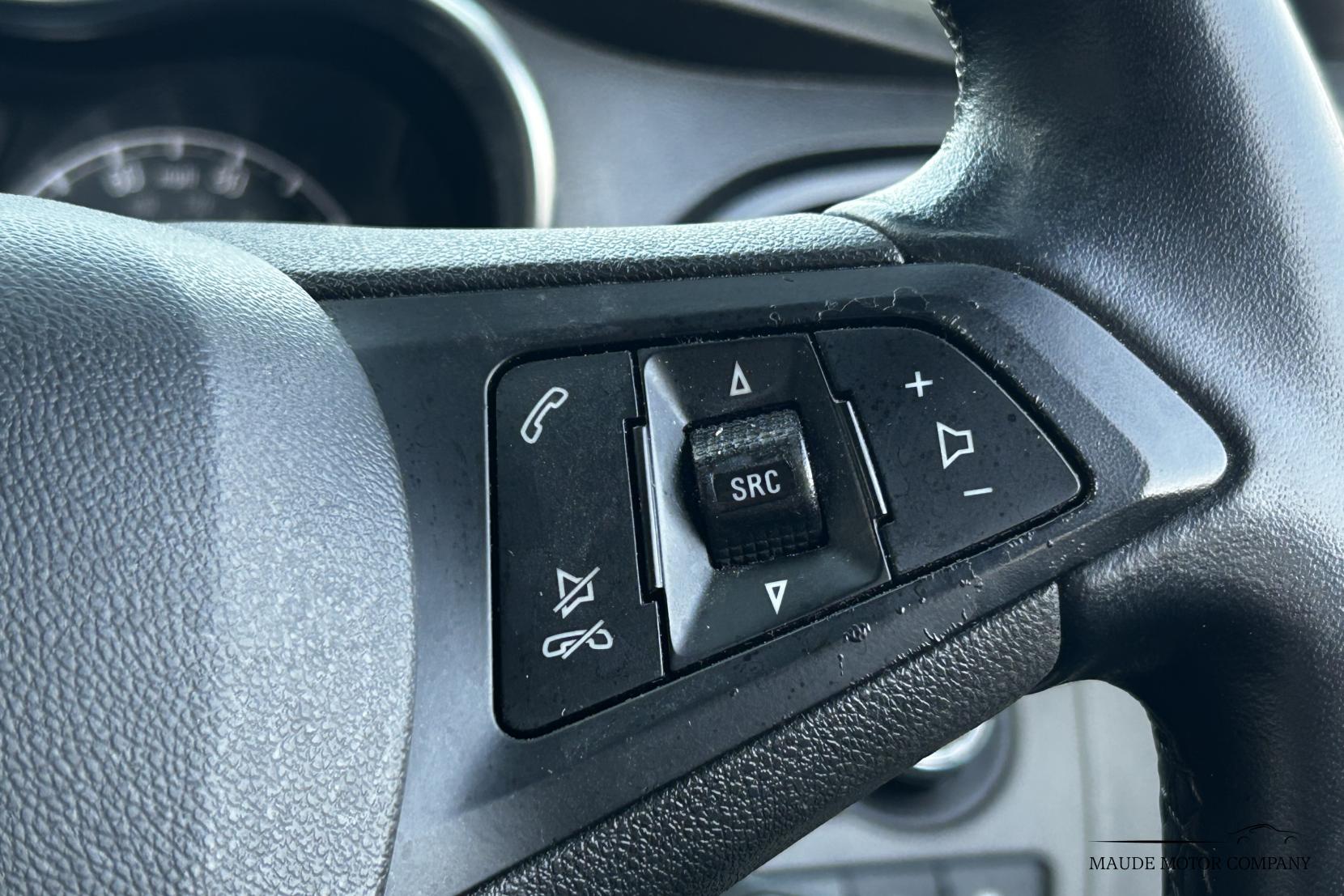 Vauxhall Viva 1.0i SL Hatchback 5dr Petrol Easytronic Euro 6 (75 ps)