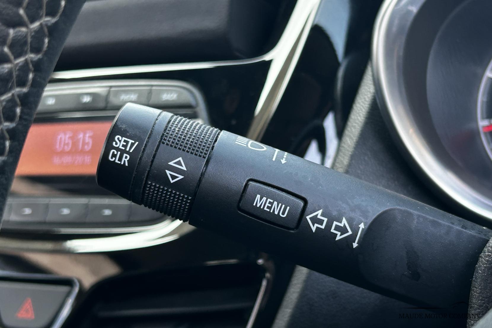 Vauxhall Viva 1.0i SL Hatchback 5dr Petrol Easytronic Euro 6 (75 ps)