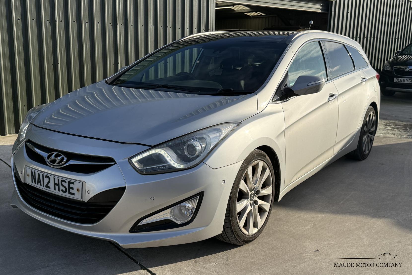 Hyundai i40 1.7 CRDi Premium Estate 5dr Diesel Manual Euro 5 (136 ps)