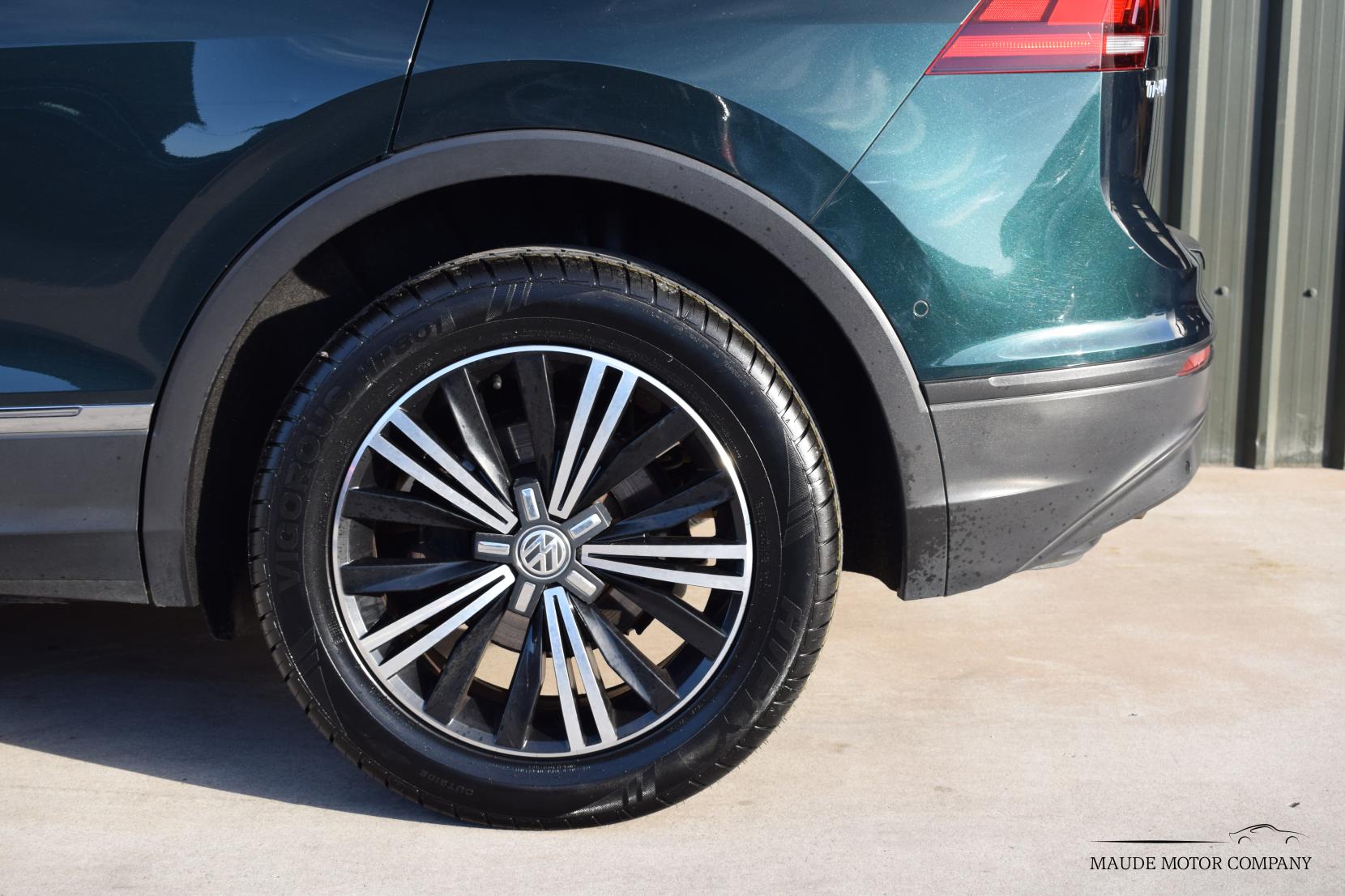 Volkswagen Tiguan 2.0 TDI BlueMotion Tech SE Navigation SUV 5dr Diesel Manual Euro 6 (s/s) (150 ps)