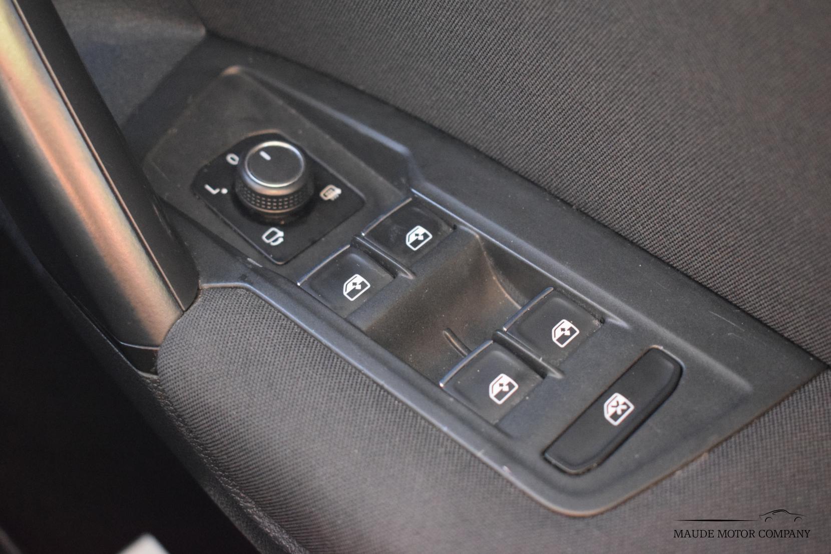 Volkswagen Tiguan 2.0 TDI BlueMotion Tech SE Navigation SUV 5dr Diesel Manual Euro 6 (s/s) (150 ps)