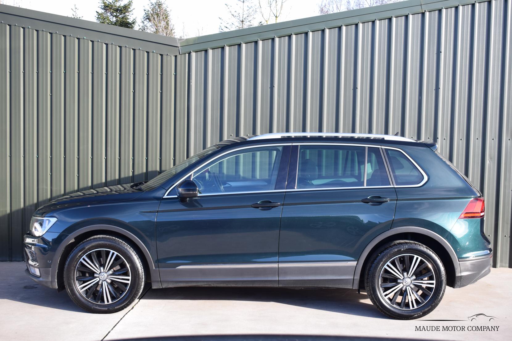 Volkswagen Tiguan 2.0 TDI BlueMotion Tech SE Navigation SUV 5dr Diesel Manual Euro 6 (s/s) (150 ps)