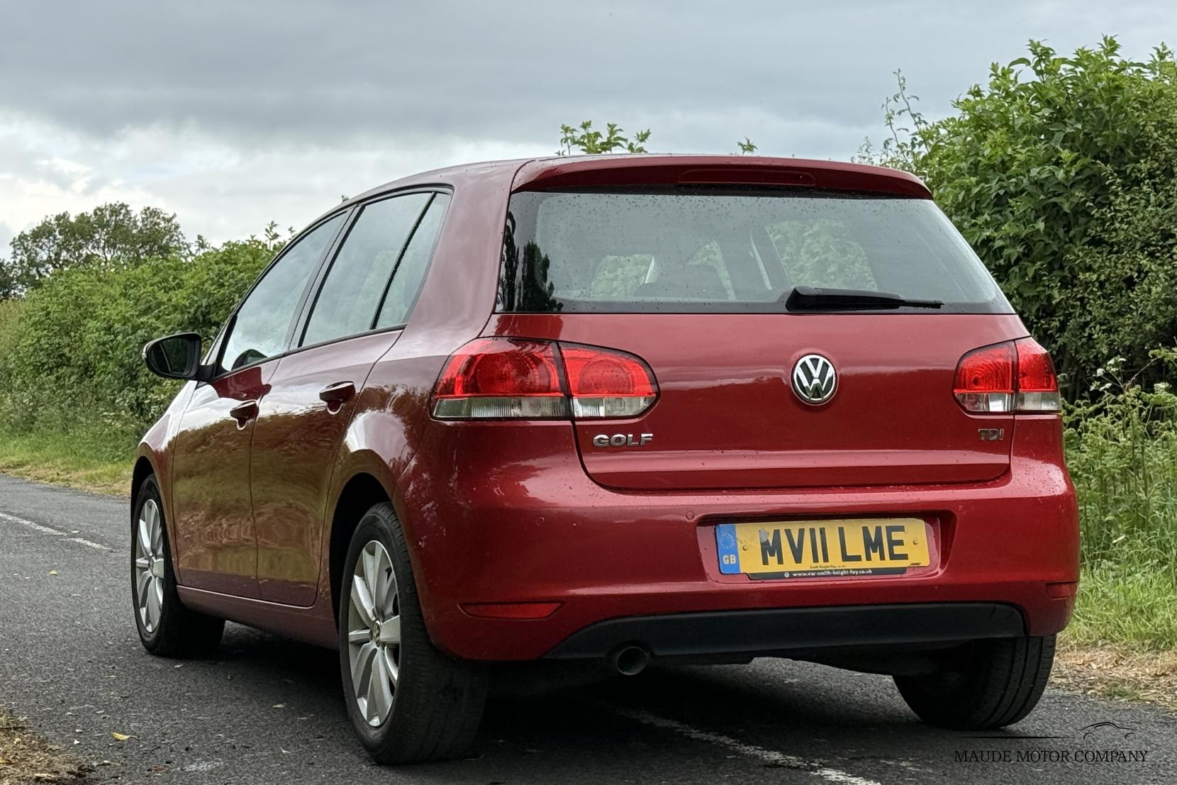 Volkswagen Golf 1.6 TDI Match Hatchback 5dr Diesel Manual Euro 5 (105 ps)