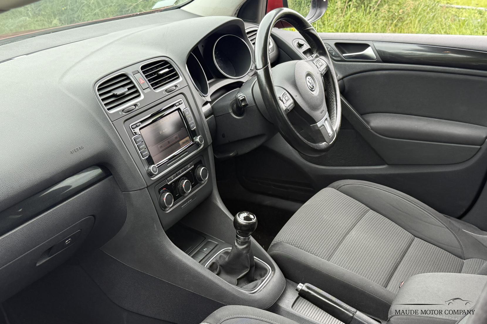 Volkswagen Golf 1.6 TDI Match Hatchback 5dr Diesel Manual Euro 5 (105 ps)
