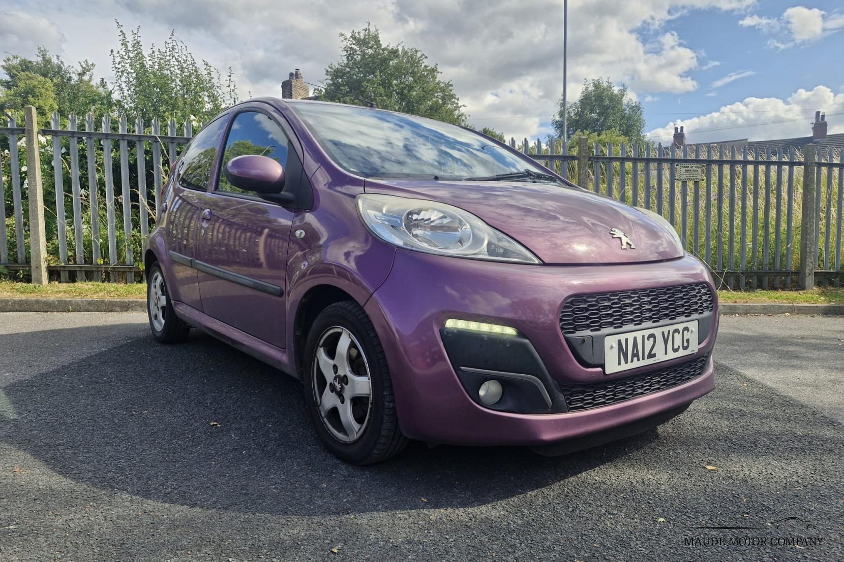 Peugeot 107 1.0 12V Allure Hatchback 5dr Petrol Manual Euro 5 (68 ps)