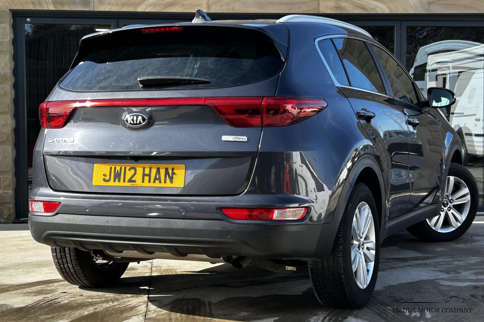 Kia Sportage 1.7 CRDi 2 SUV 5dr Diesel Manual Euro 6 (s/s) (114 bhp)