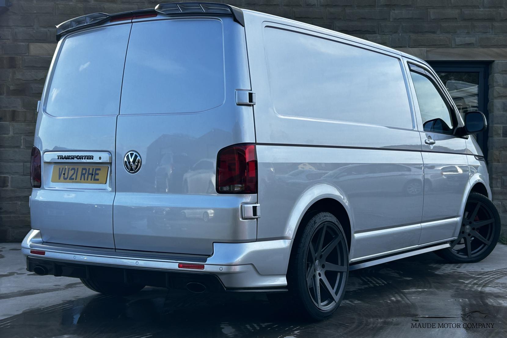 Volkswagen Transporter 2.0 TDI T30 Startline Panel Van 5dr Diesel DSG FWD SWB Euro 6 (s/s) (150 ps)