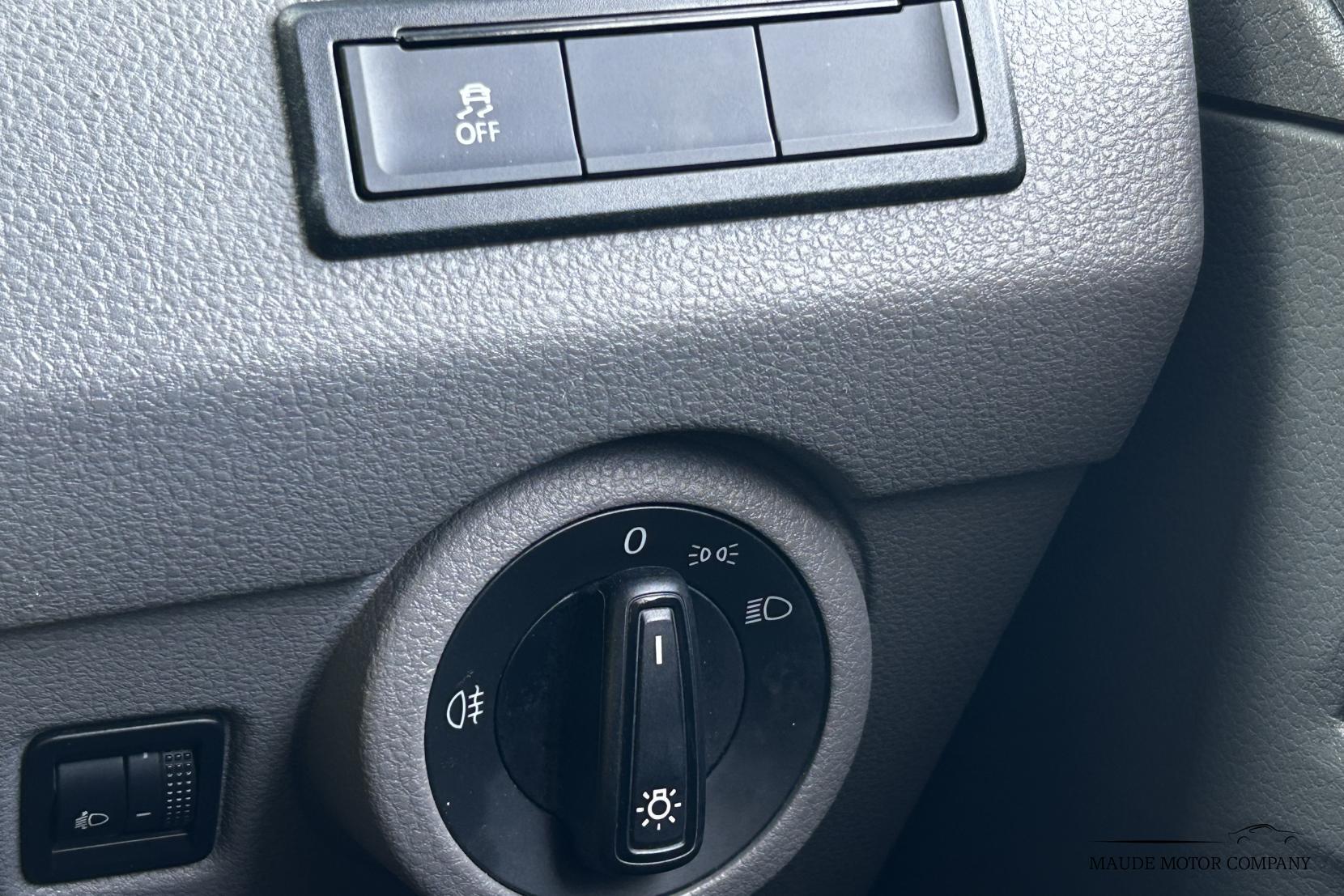 Volkswagen Transporter 2.0 TDI T30 Startline Panel Van 5dr Diesel DSG FWD SWB Euro 6 (s/s) (150 ps)