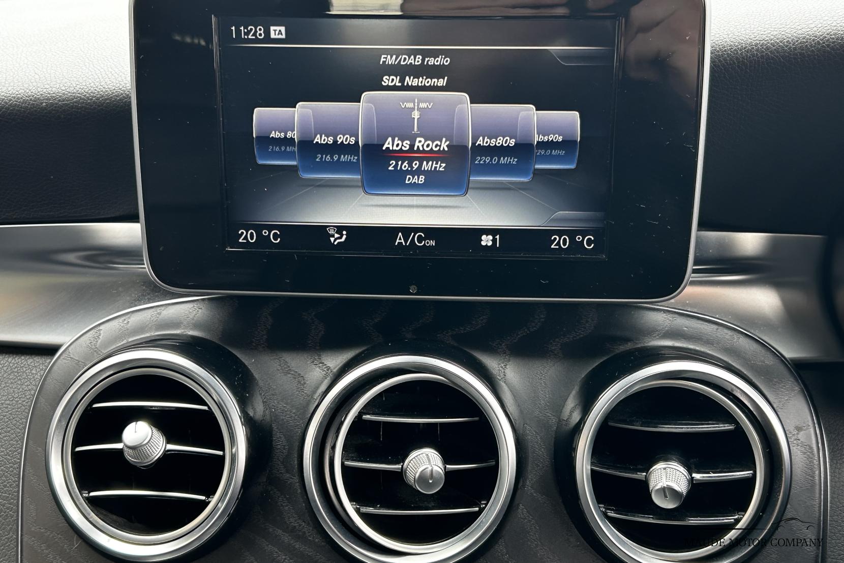 Mercedes-Benz GLC 2.1 GLC250d AMG Line SUV 5dr Diesel G-Tronic 4MATIC Euro 6 (s/s) (204 ps)