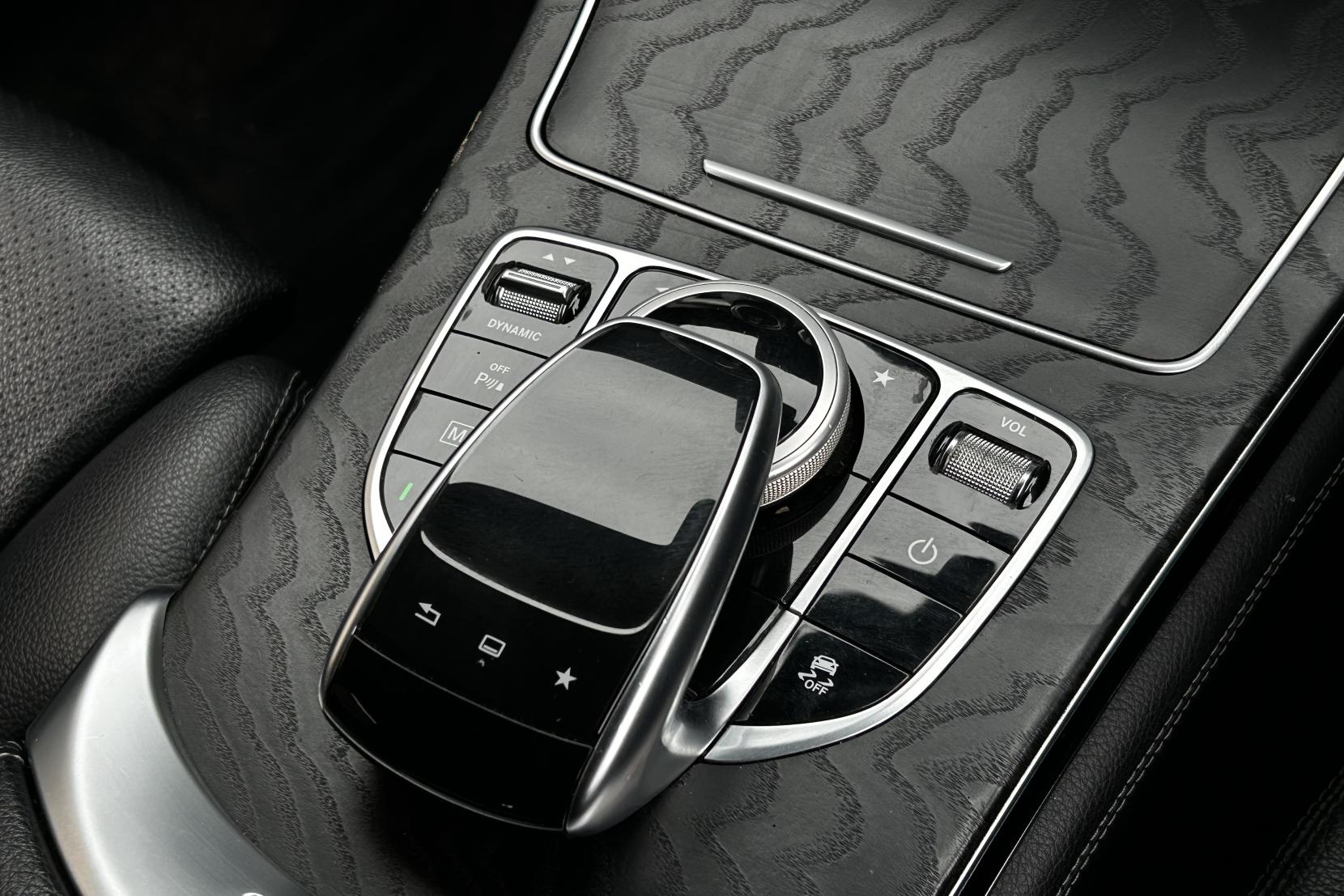 Mercedes-Benz GLC 2.1 GLC250d AMG Line SUV 5dr Diesel G-Tronic 4MATIC Euro 6 (s/s) (204 ps)