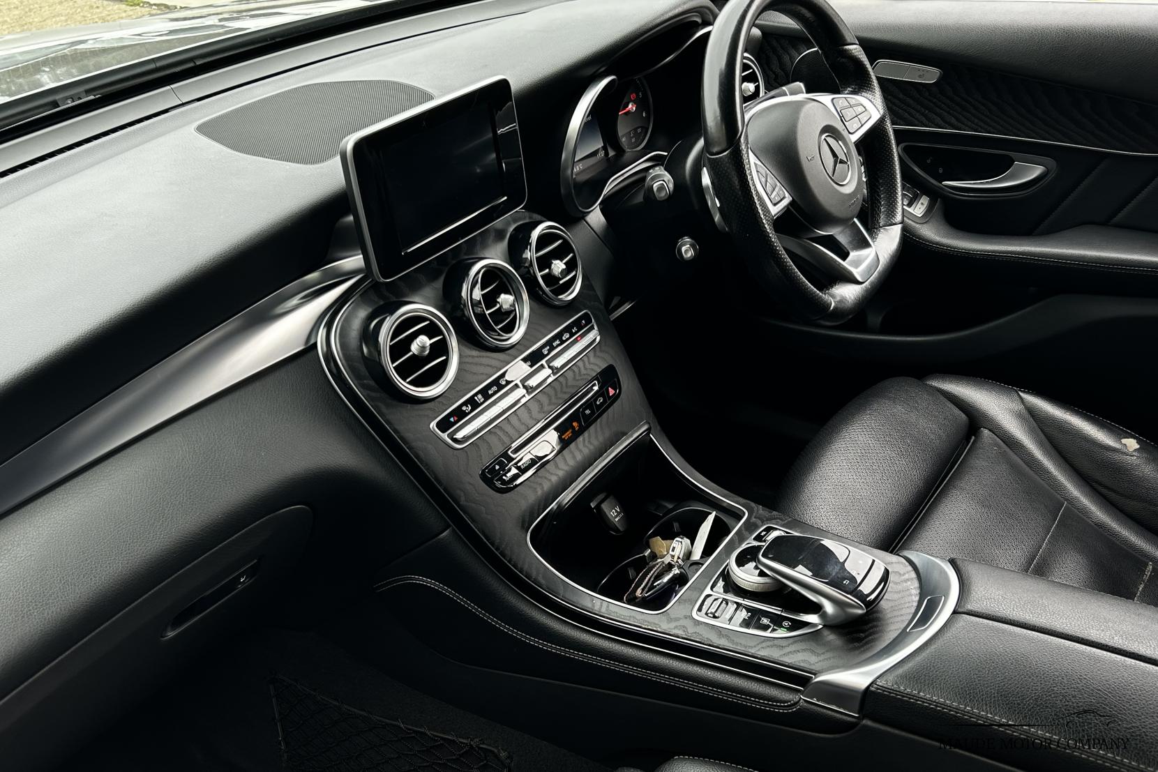 Mercedes-Benz GLC 2.1 GLC250d AMG Line SUV 5dr Diesel G-Tronic 4MATIC Euro 6 (s/s) (204 ps)