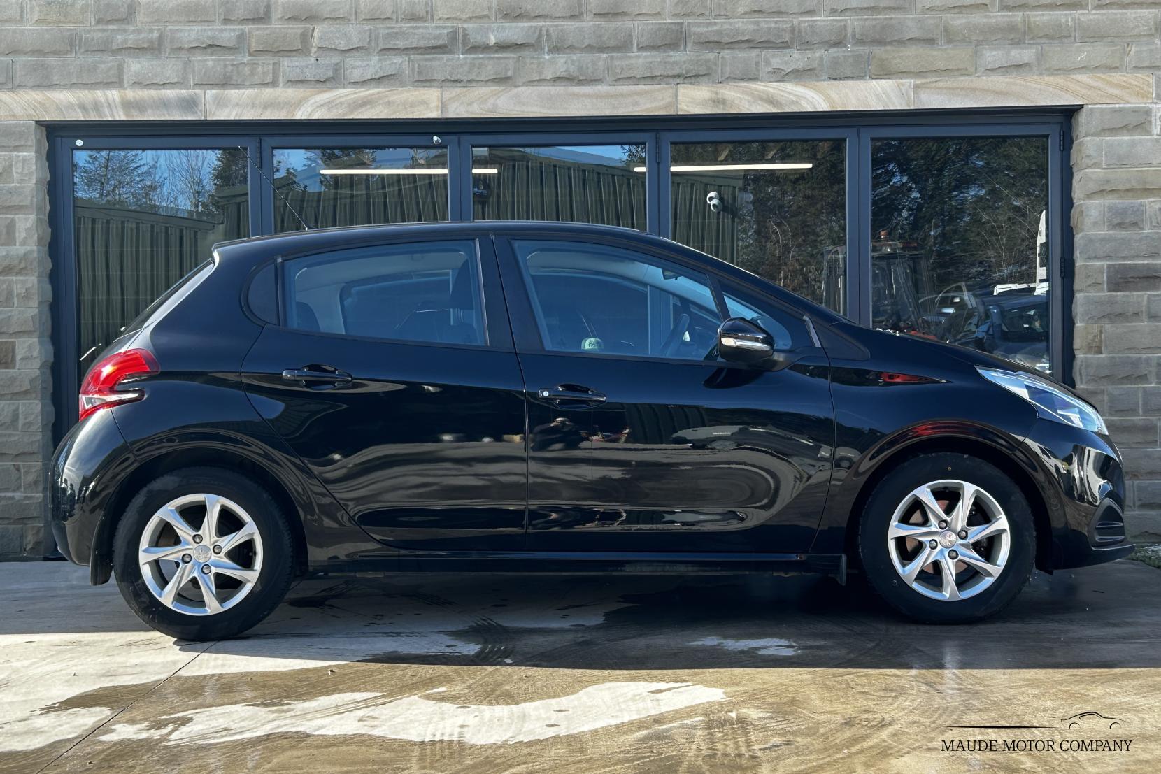 Peugeot 208 1.2 PureTech Active Hatchback 5dr Petrol Manual Euro 6 (82 ps)