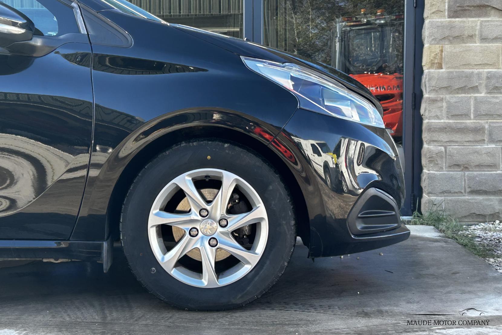 Peugeot 208 1.2 PureTech Active Hatchback 5dr Petrol Manual Euro 6 (82 ps)