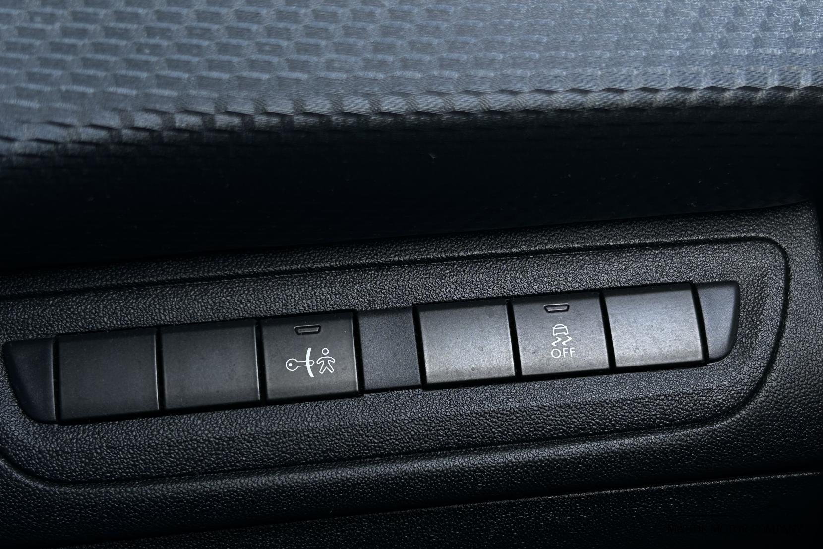 Peugeot 208 1.2 PureTech Active Hatchback 5dr Petrol Manual Euro 6 (82 ps)