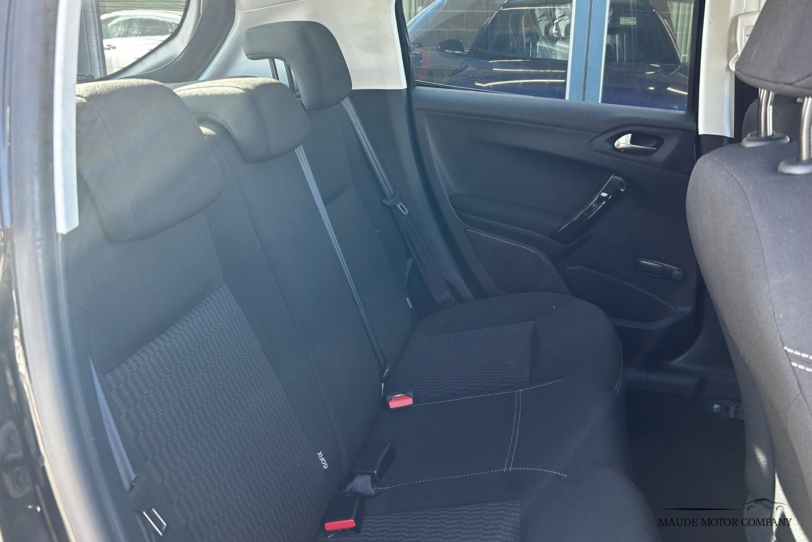 Peugeot 208 1.2 PureTech Active Hatchback 5dr Petrol Manual Euro 6 (82 ps)