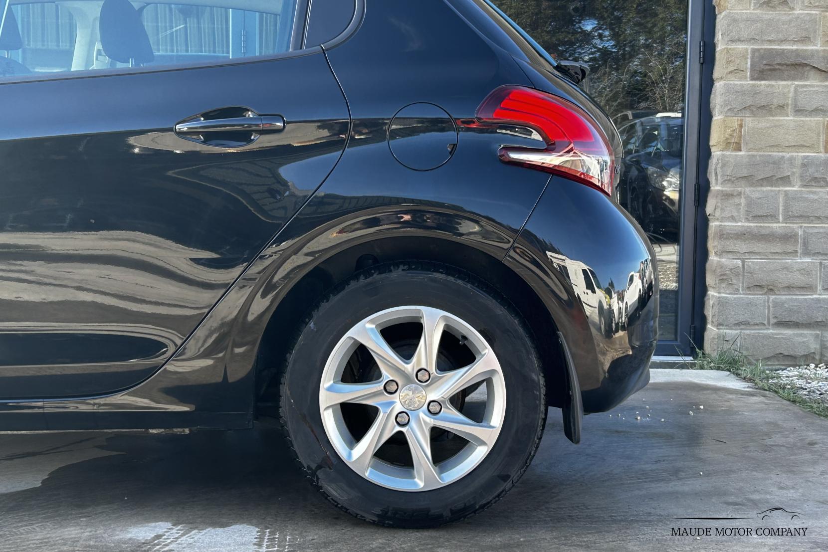 Peugeot 208 1.2 PureTech Active Hatchback 5dr Petrol Manual Euro 6 (82 ps)