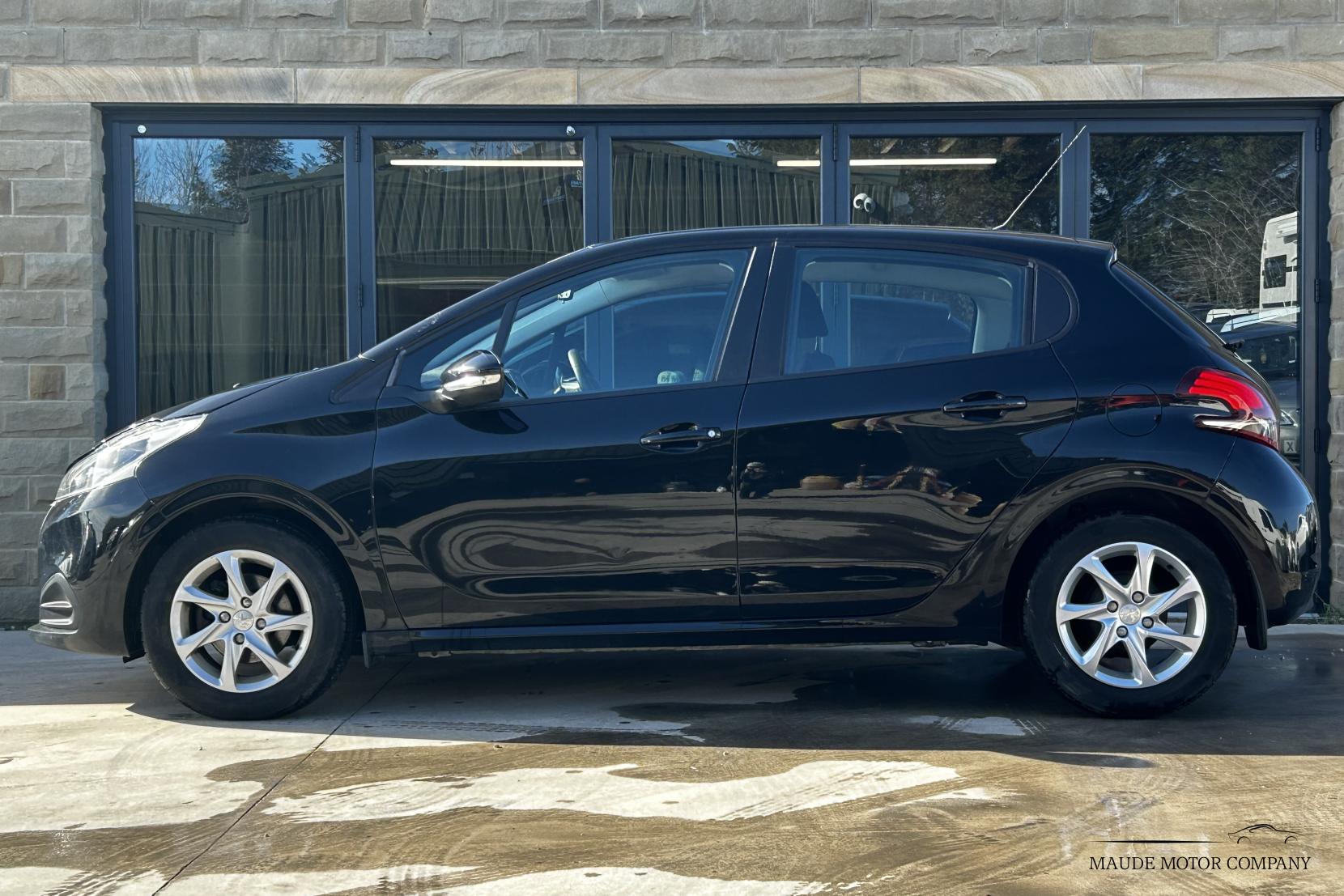 Peugeot 208 1.2 PureTech Active Hatchback 5dr Petrol Manual Euro 6 (82 ps)