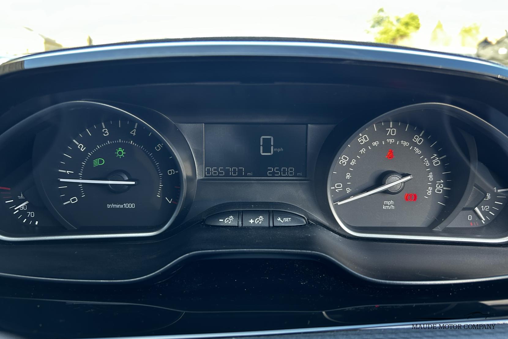 Peugeot 208 1.2 PureTech Active Hatchback 5dr Petrol Manual Euro 6 (82 ps)