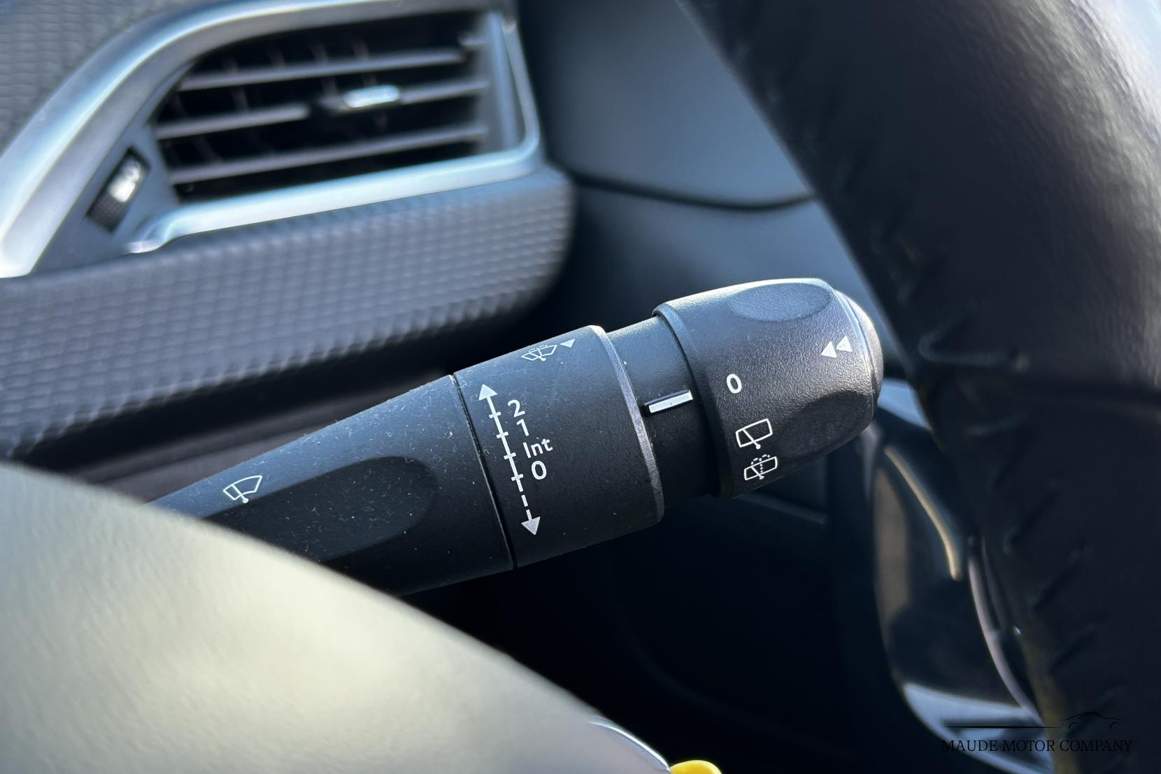 Peugeot 208 1.2 PureTech Active Hatchback 5dr Petrol Manual Euro 6 (82 ps)