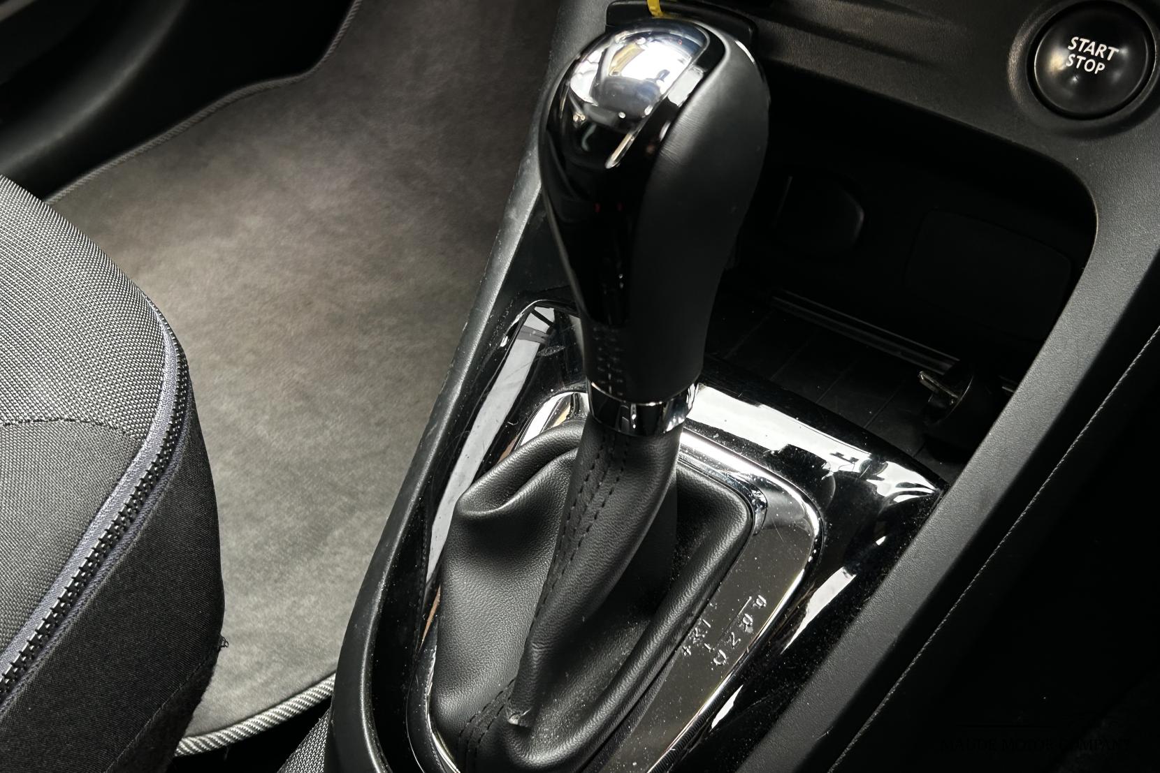 Renault Captur 1.5 dCi ENERGY Dynamique S Nav SUV 5dr Diesel Auto Euro 6 (s/s) (90 ps)