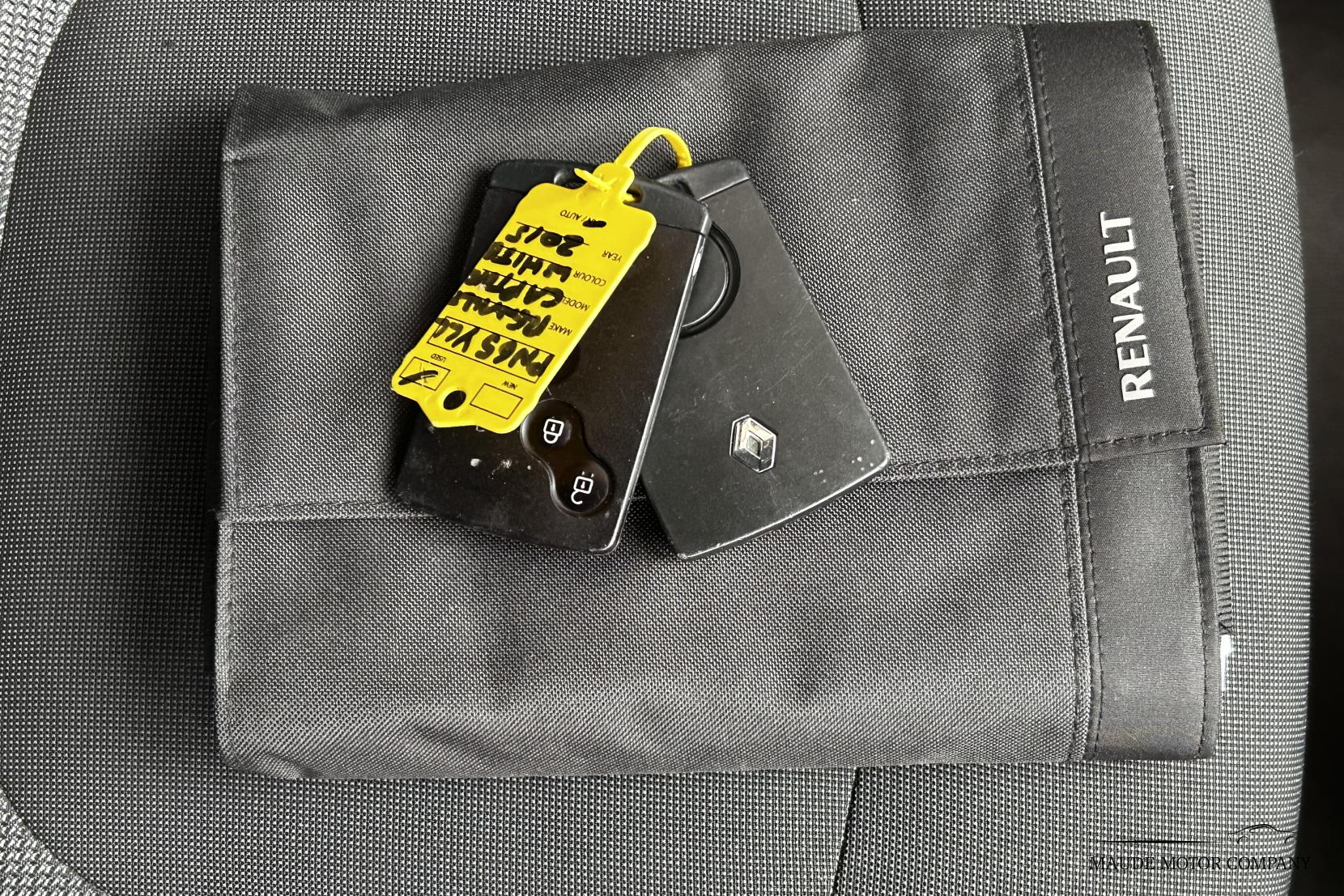 Renault Captur 1.5 dCi ENERGY Dynamique S Nav SUV 5dr Diesel Auto Euro 6 (s/s) (90 ps)